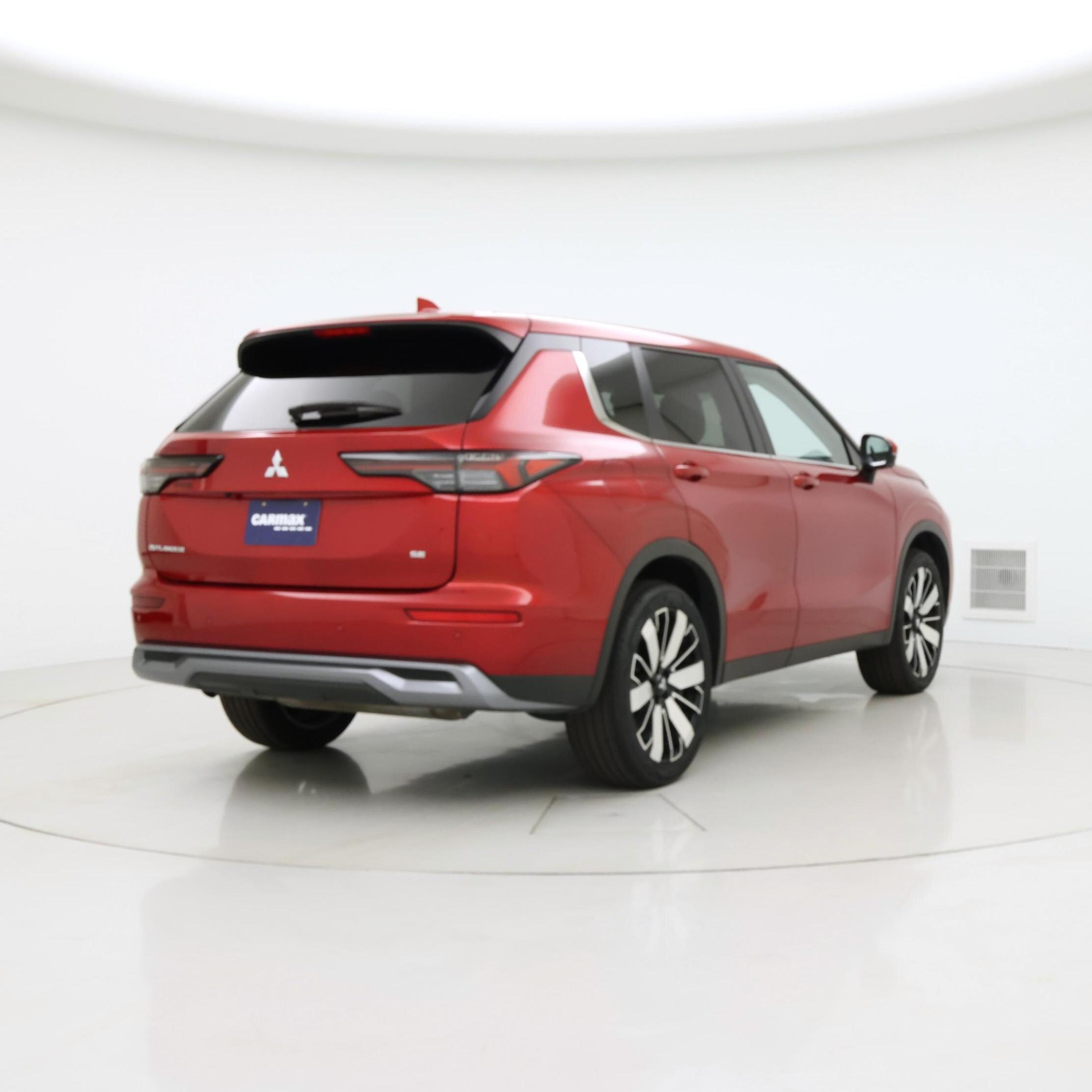 Thumbnail: 2025 Mitsubishi Outlander - 8