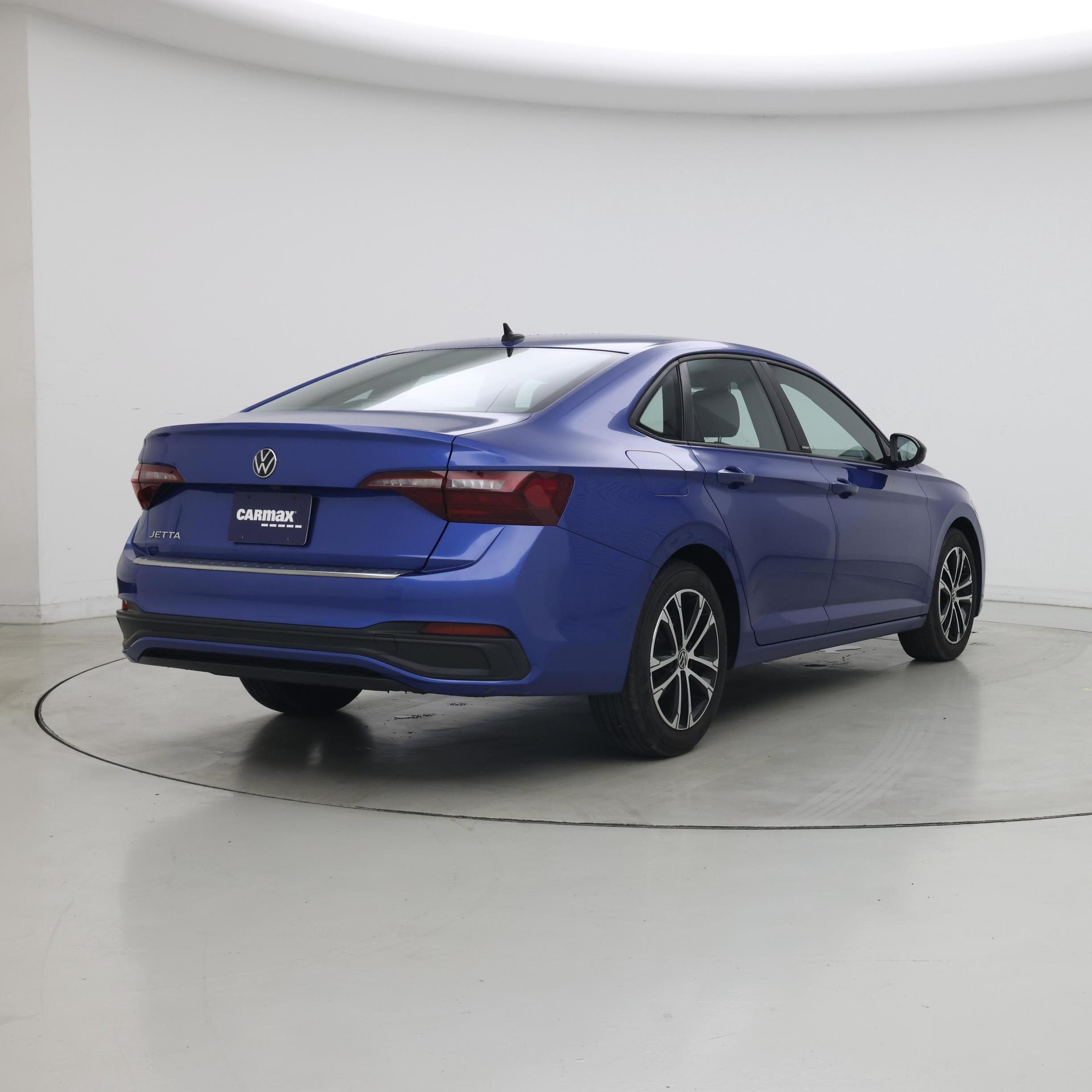 Thumbnail: 2024 Volkswagen Jetta - 8
