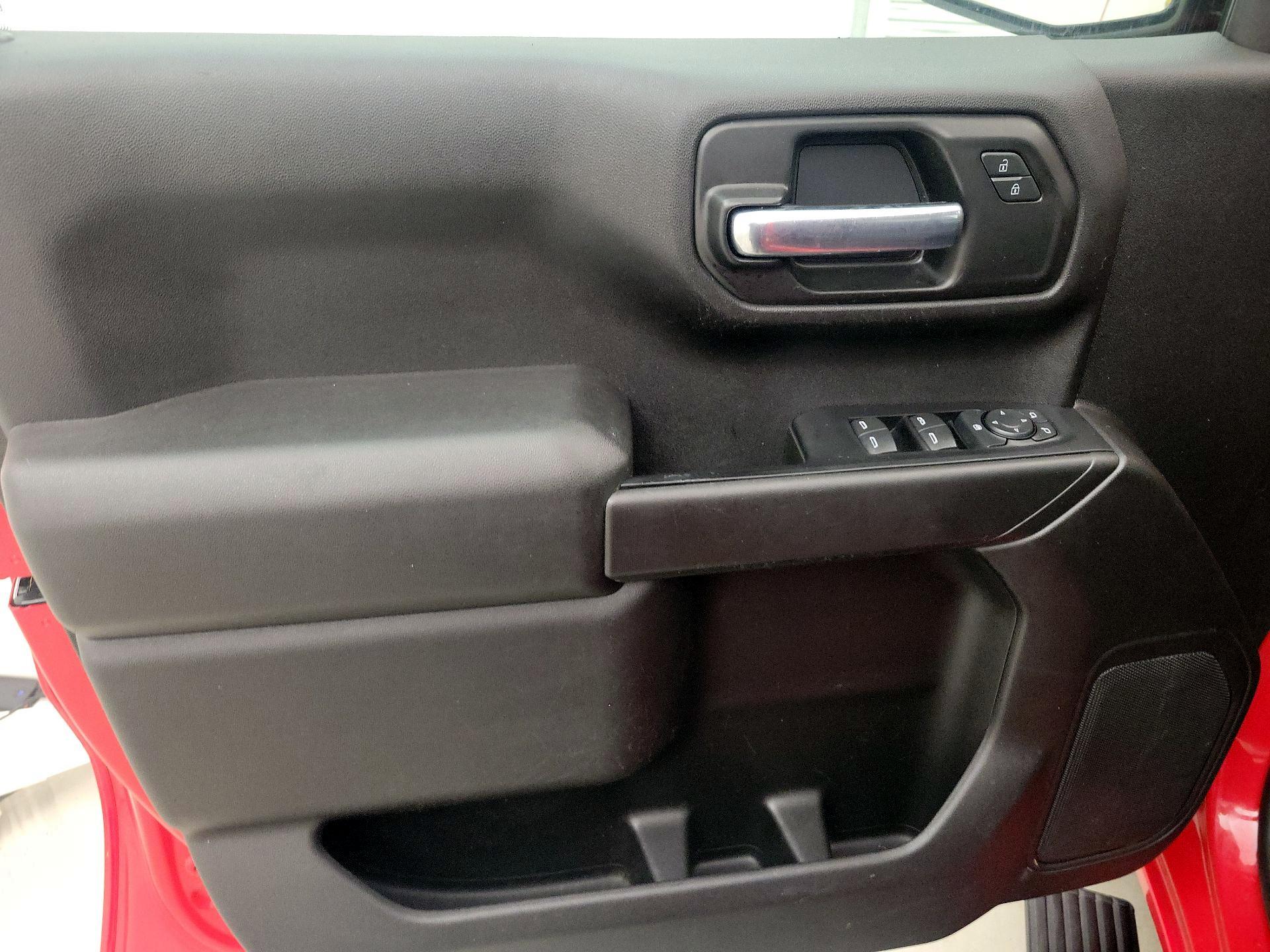 Thumbnail: 2021 Chevrolet Silverado 1500 - 12