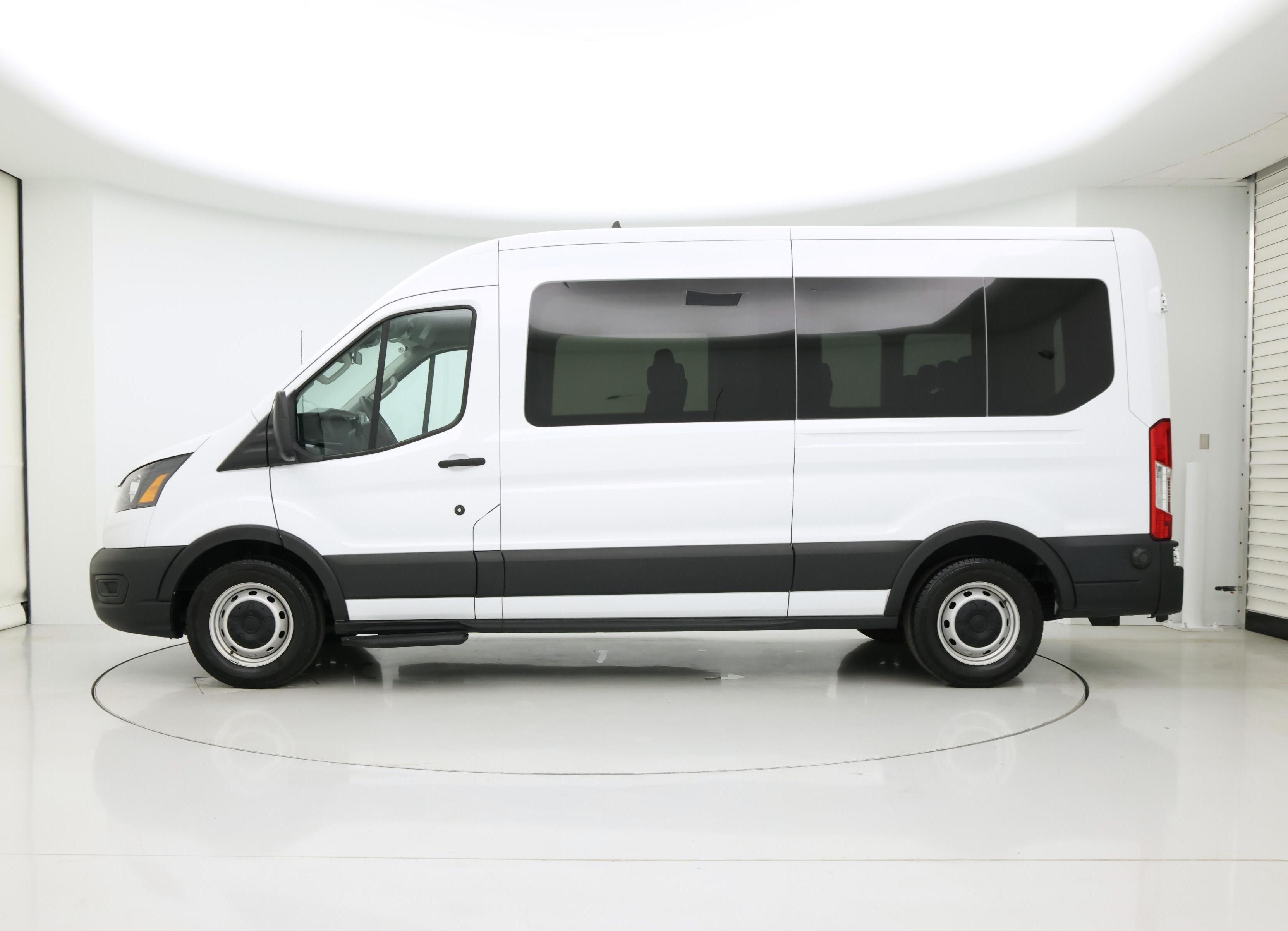 Thumbnail: 2023 Ford Transit Series - 3