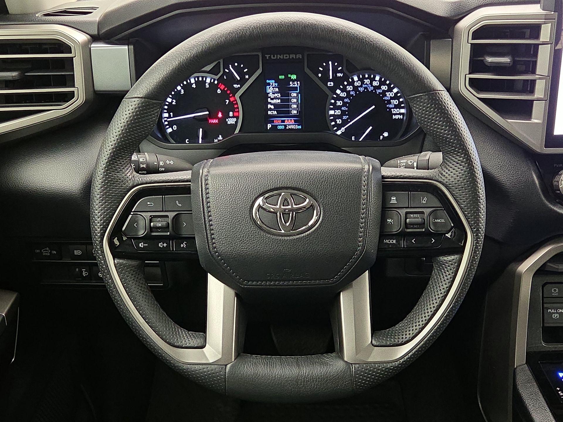 Thumbnail: 2022 Toyota Tundra - 10