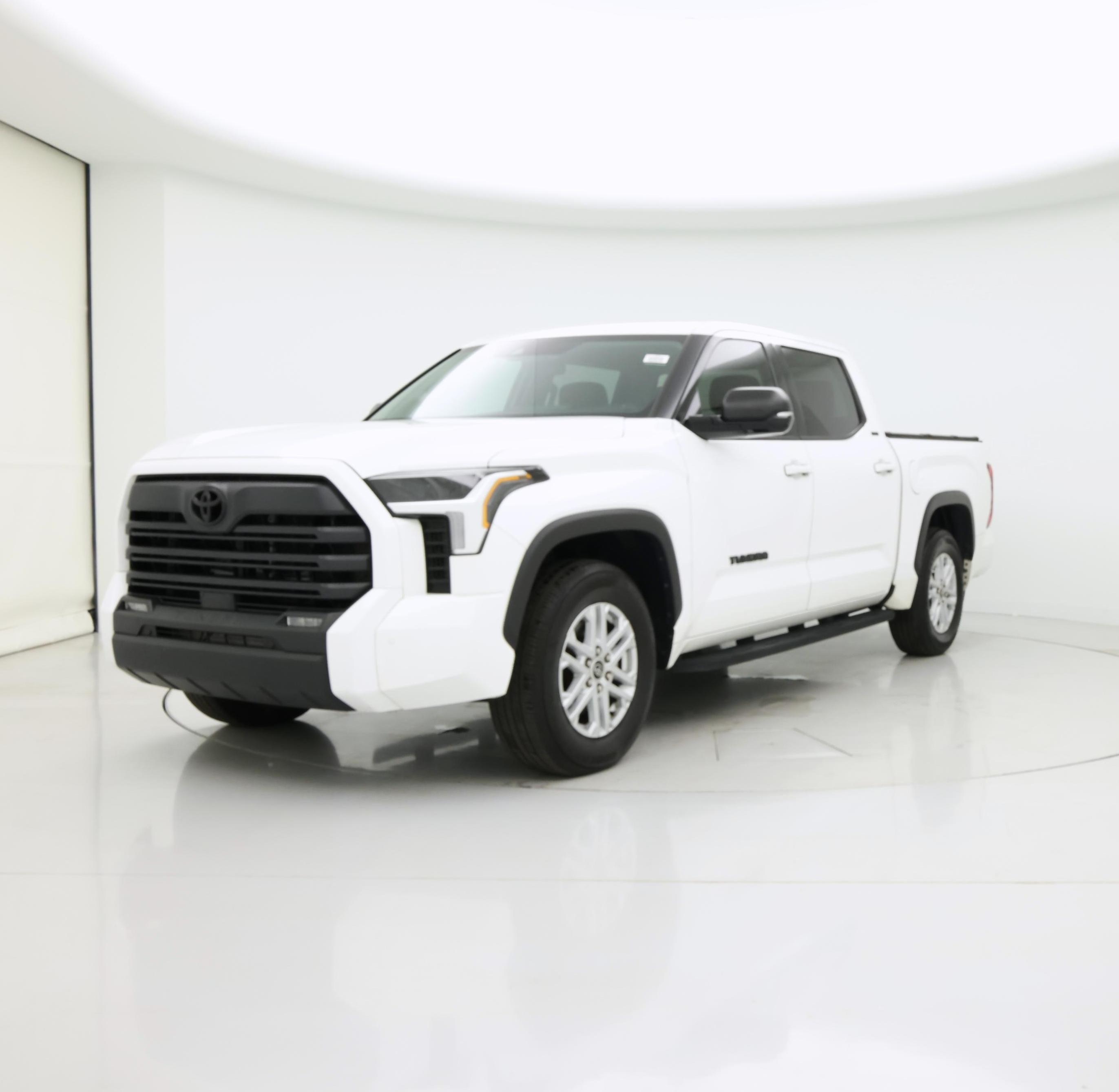 Thumbnail: 2022 Toyota Tundra - 4