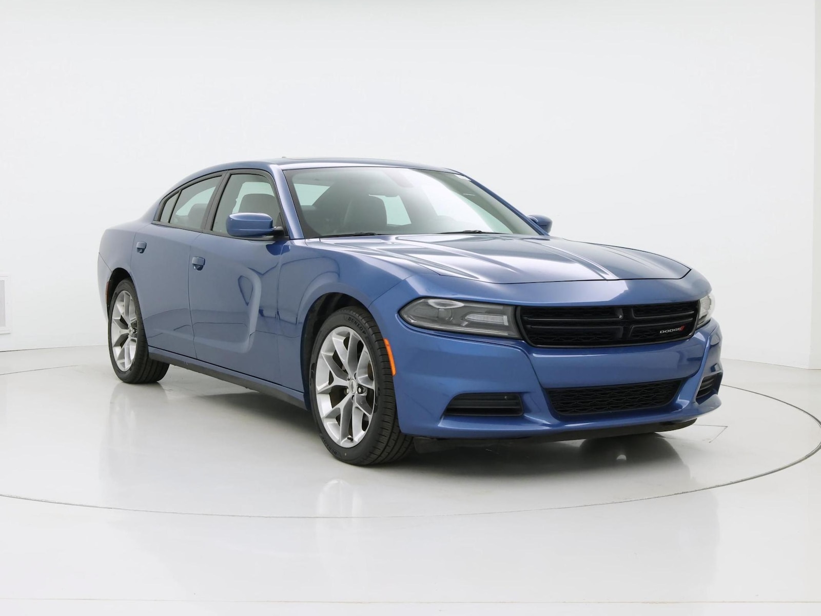 2021 Dodge Charger SXT - Photo 2