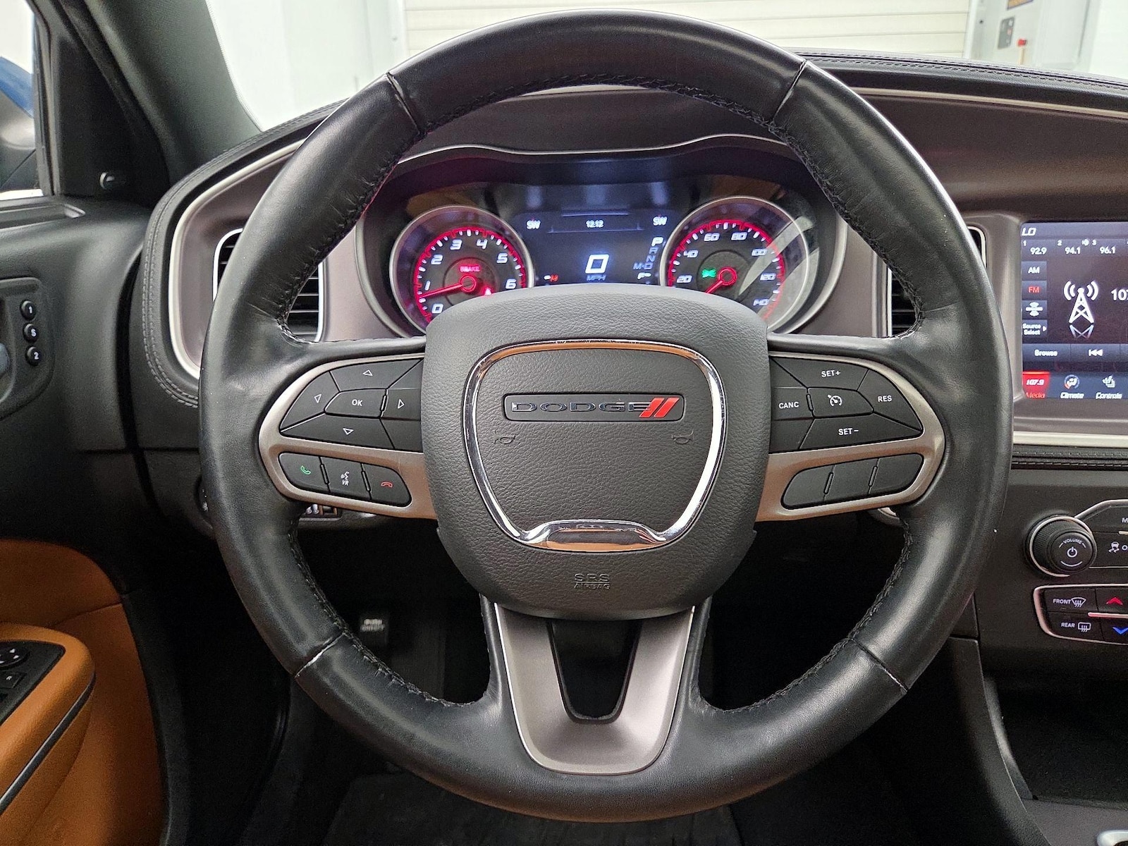 2021 Dodge Charger SXT - Photo 11