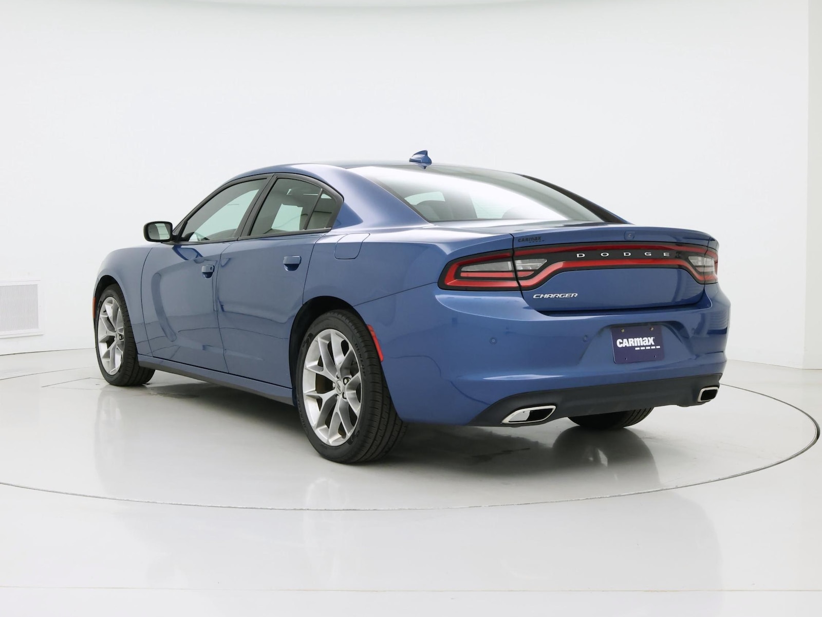 2021 Dodge Charger SXT - Photo 3