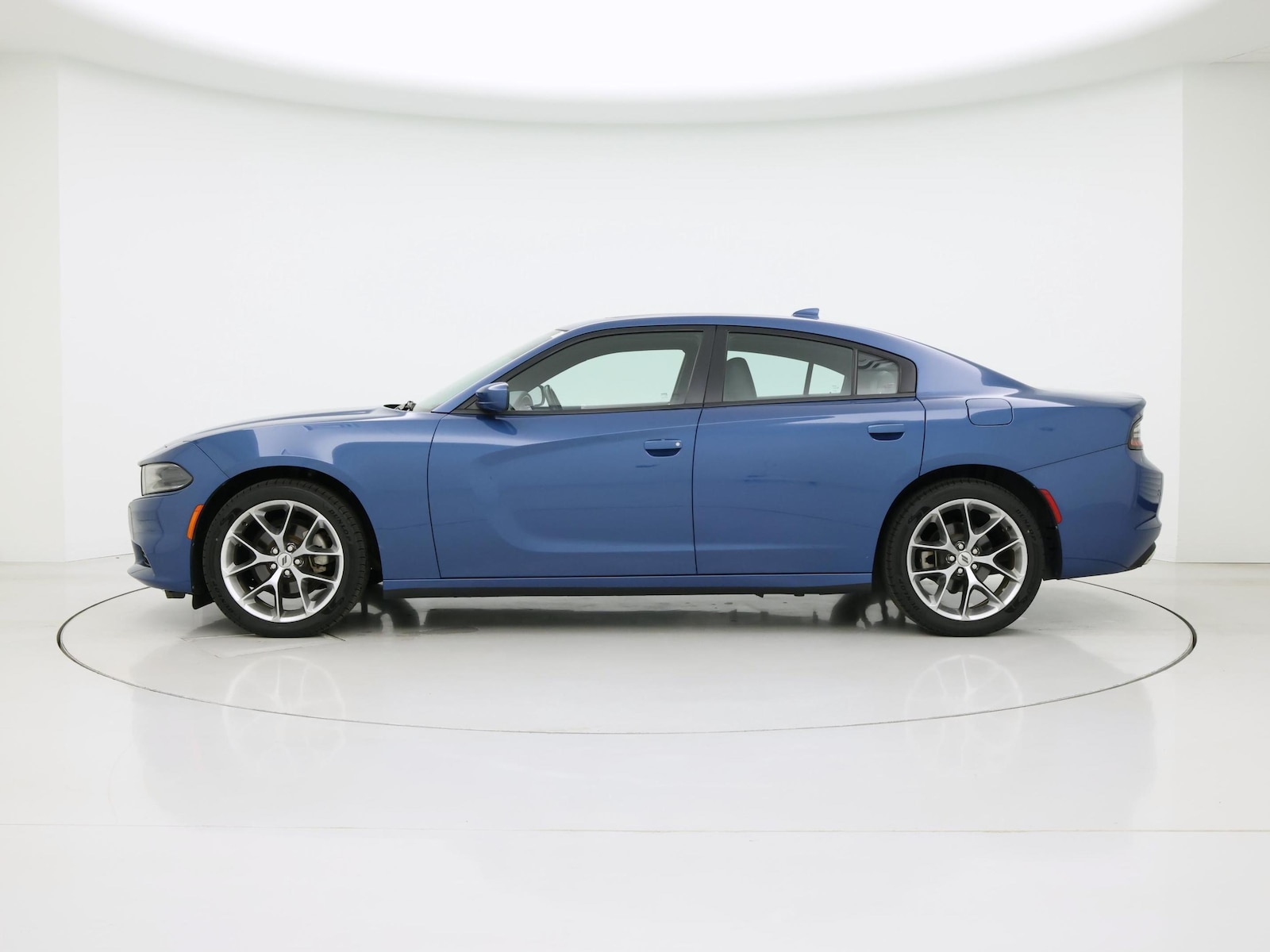 2021 Dodge Charger SXT - Photo 4