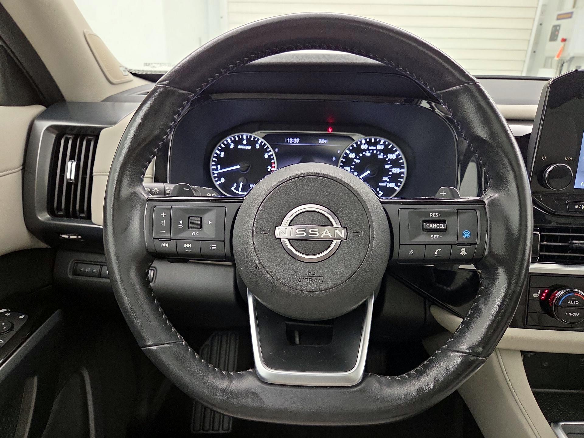 Thumbnail: 2025 Nissan Pathfinder - 10