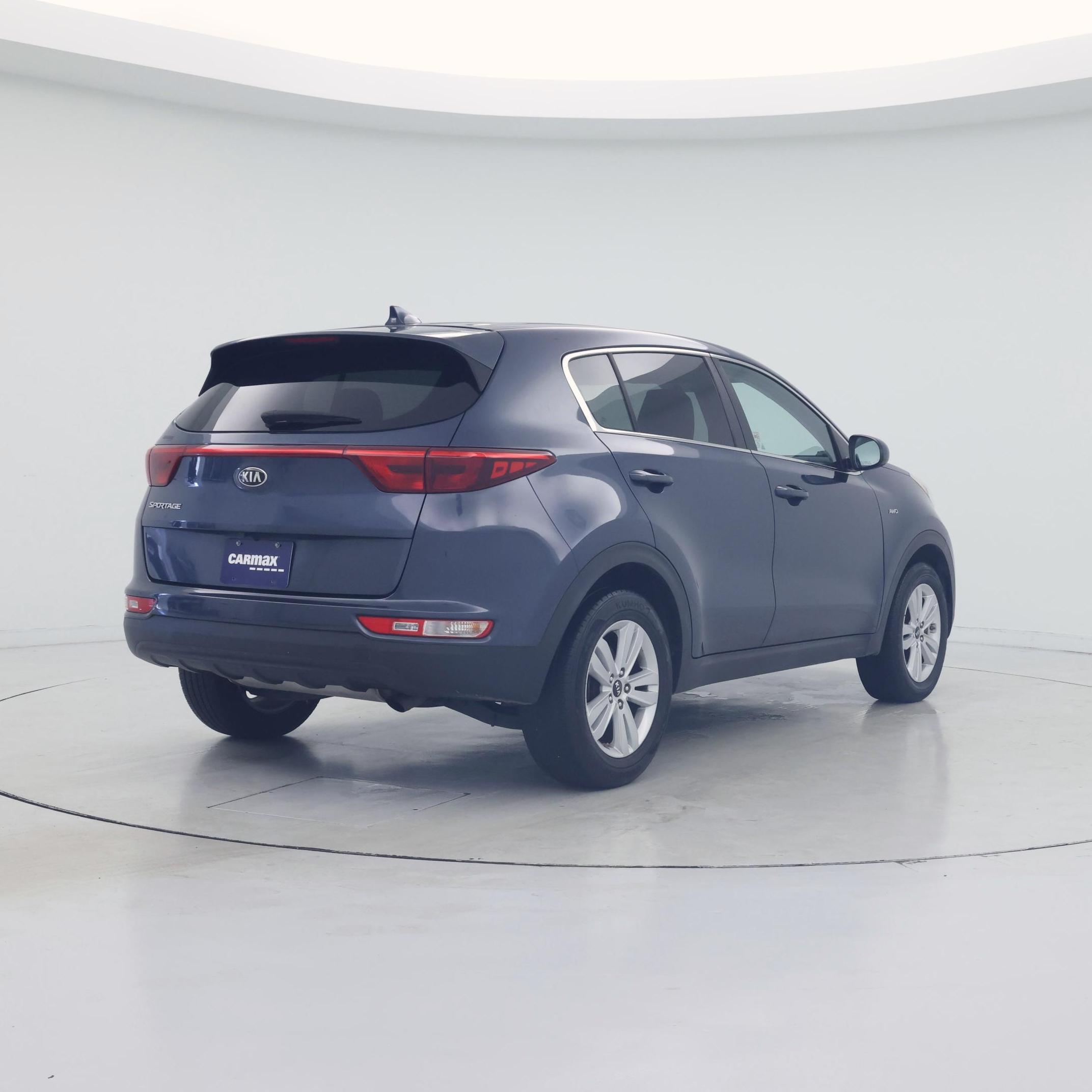 Thumbnail: 2017 Kia Sportage - 8