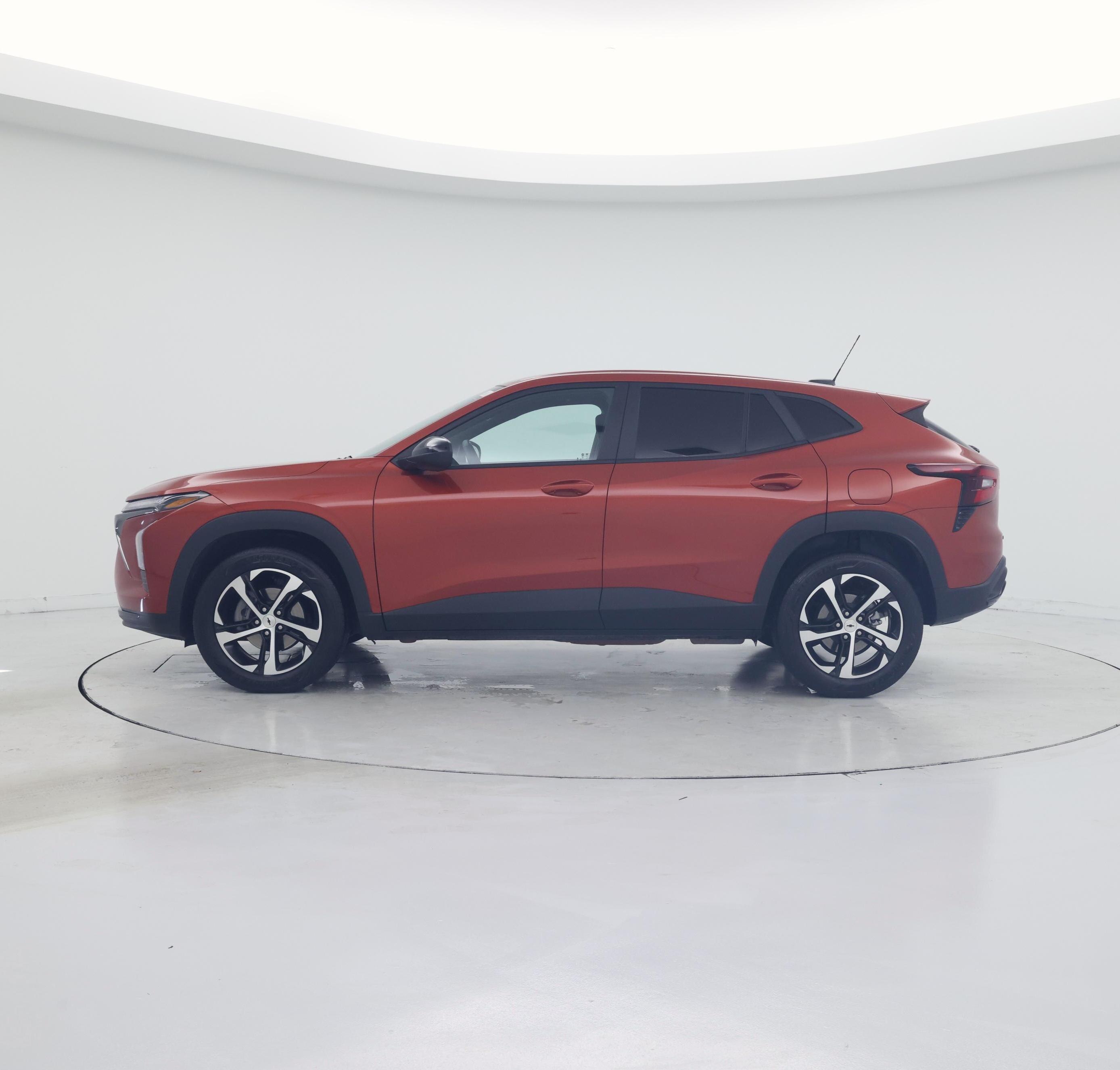 Thumbnail: 2024 Chevrolet Trax - 3