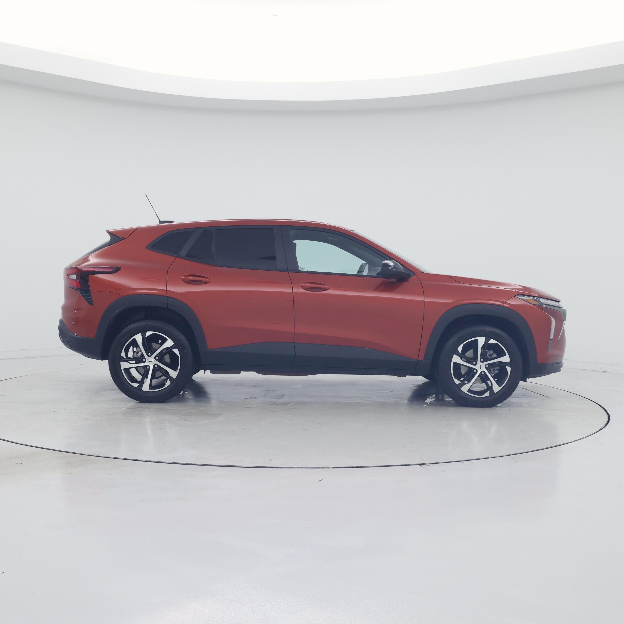 Thumbnail: 2024 Chevrolet Trax - 7