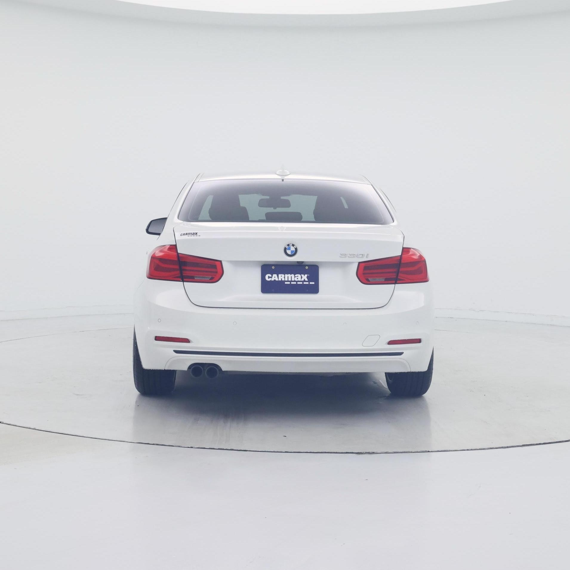 Thumbnail: 2018 BMW 3 Series - 6