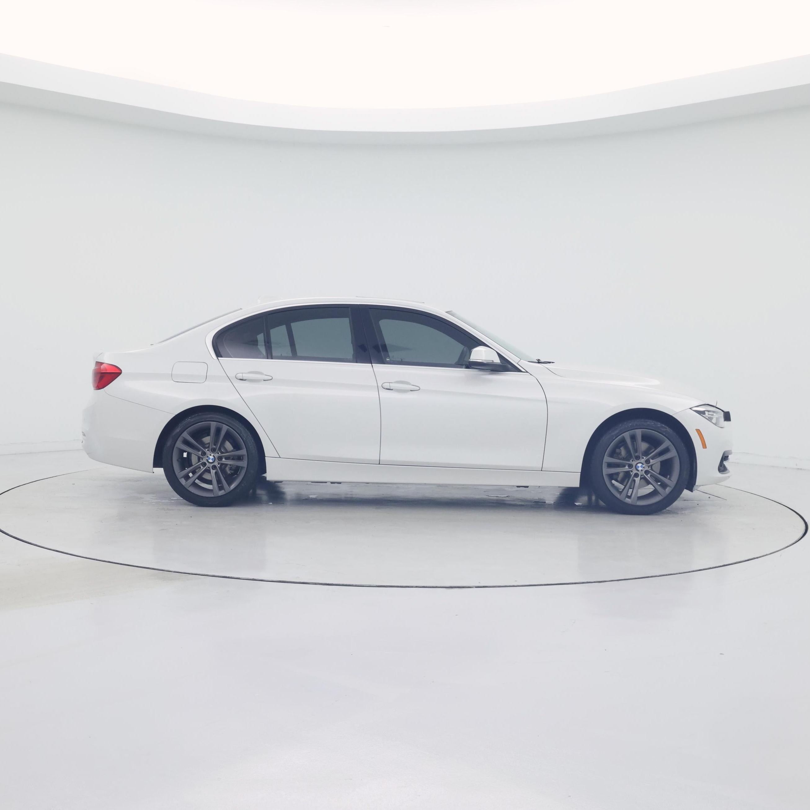 Thumbnail: 2018 BMW 3 Series - 7