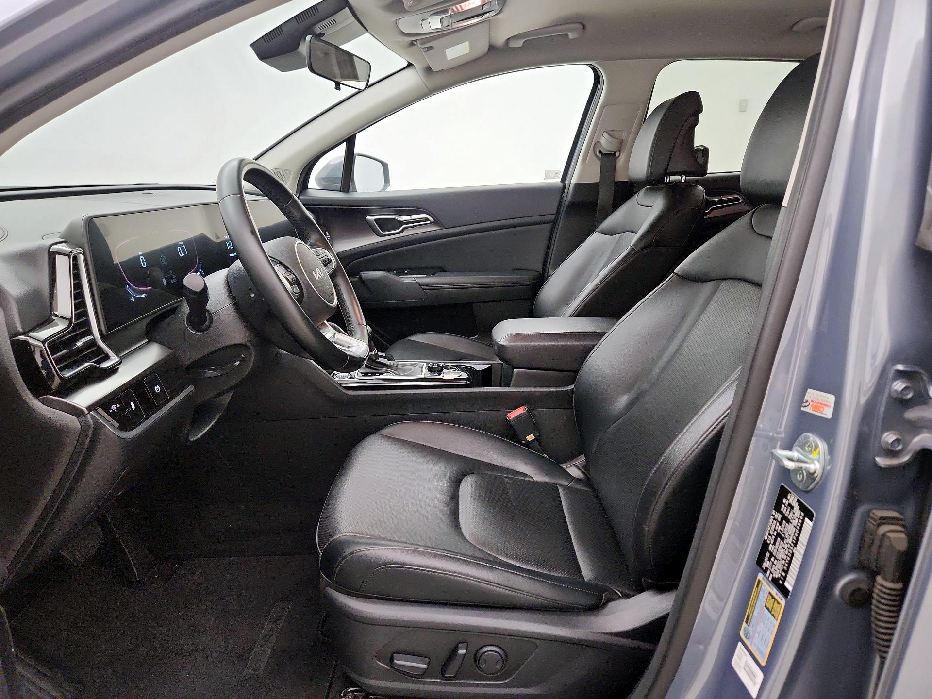 Thumbnail: 2023 Kia Sportage - 11