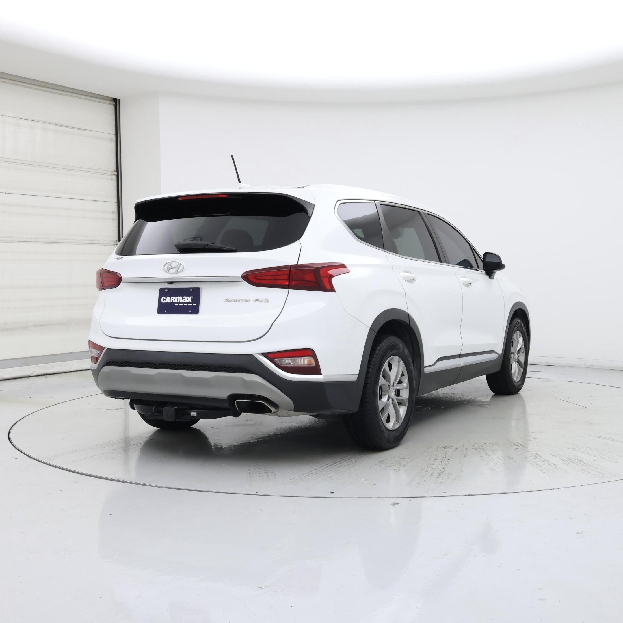 Thumbnail: 2019 Hyundai Santa Fe - 8