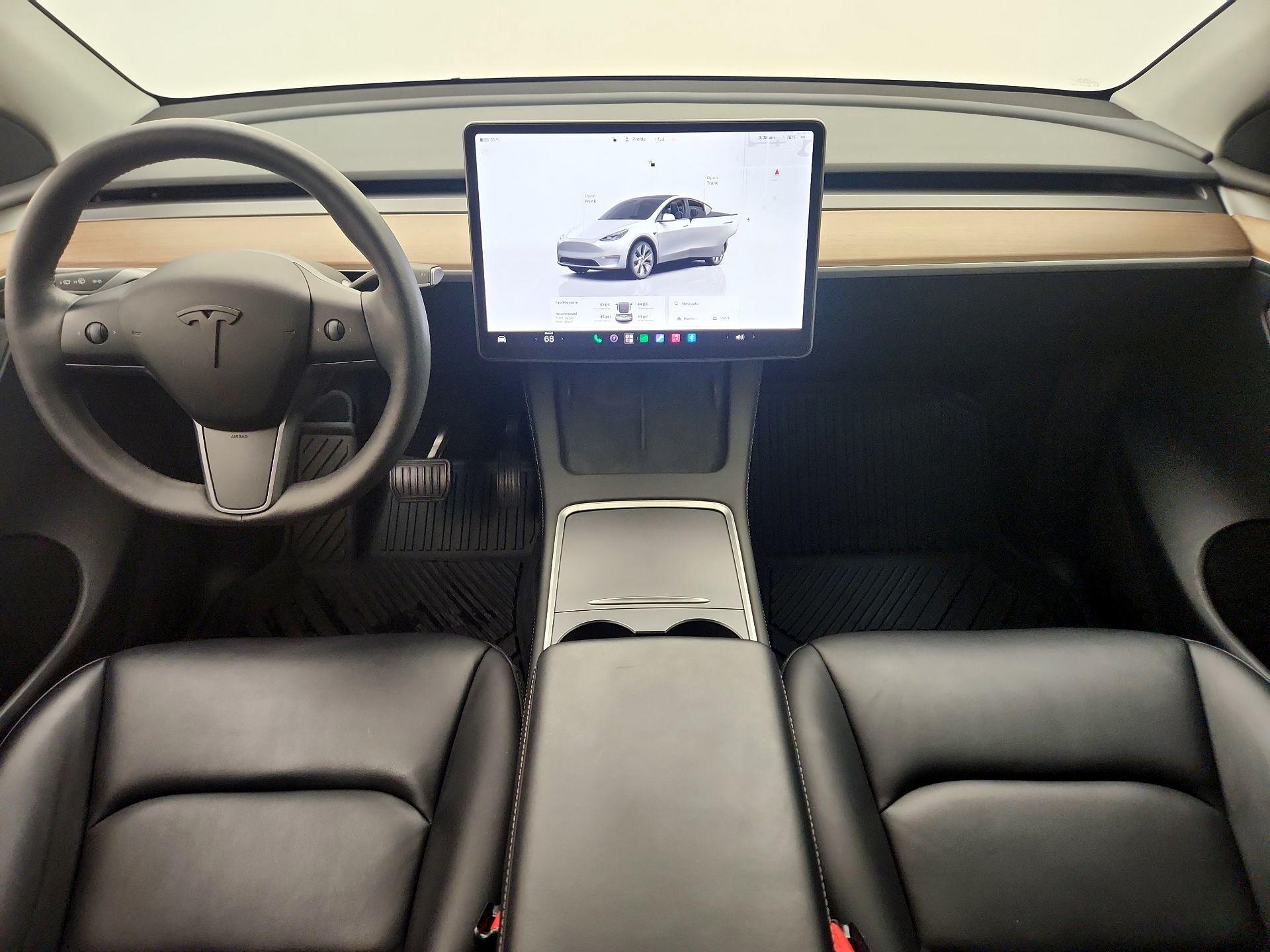 Thumbnail: 2023 Tesla Model Y - 9