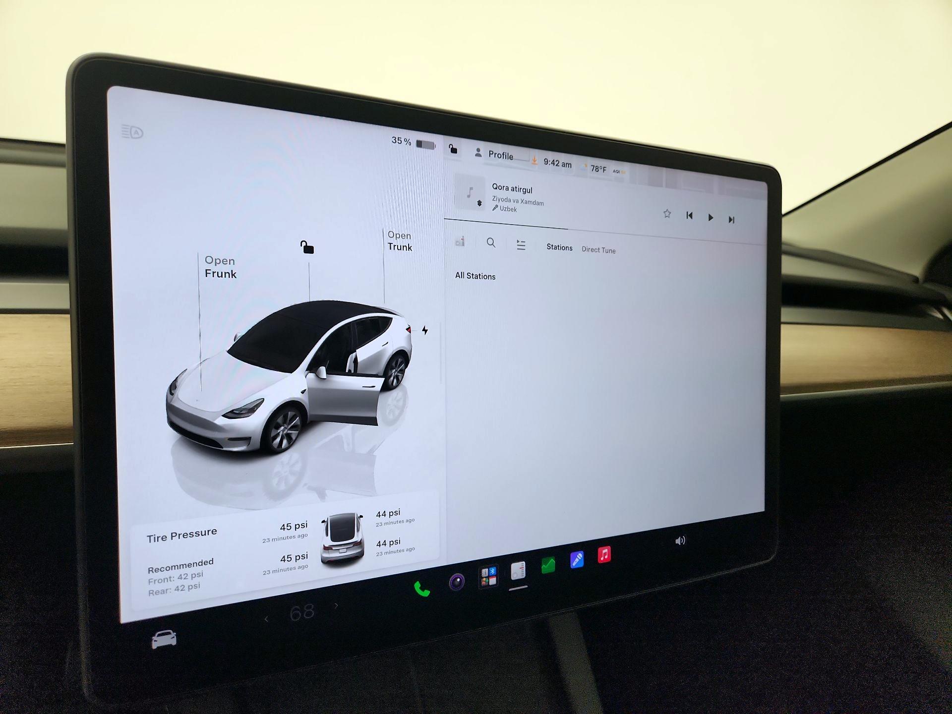 Thumbnail: 2023 Tesla Model Y - 15