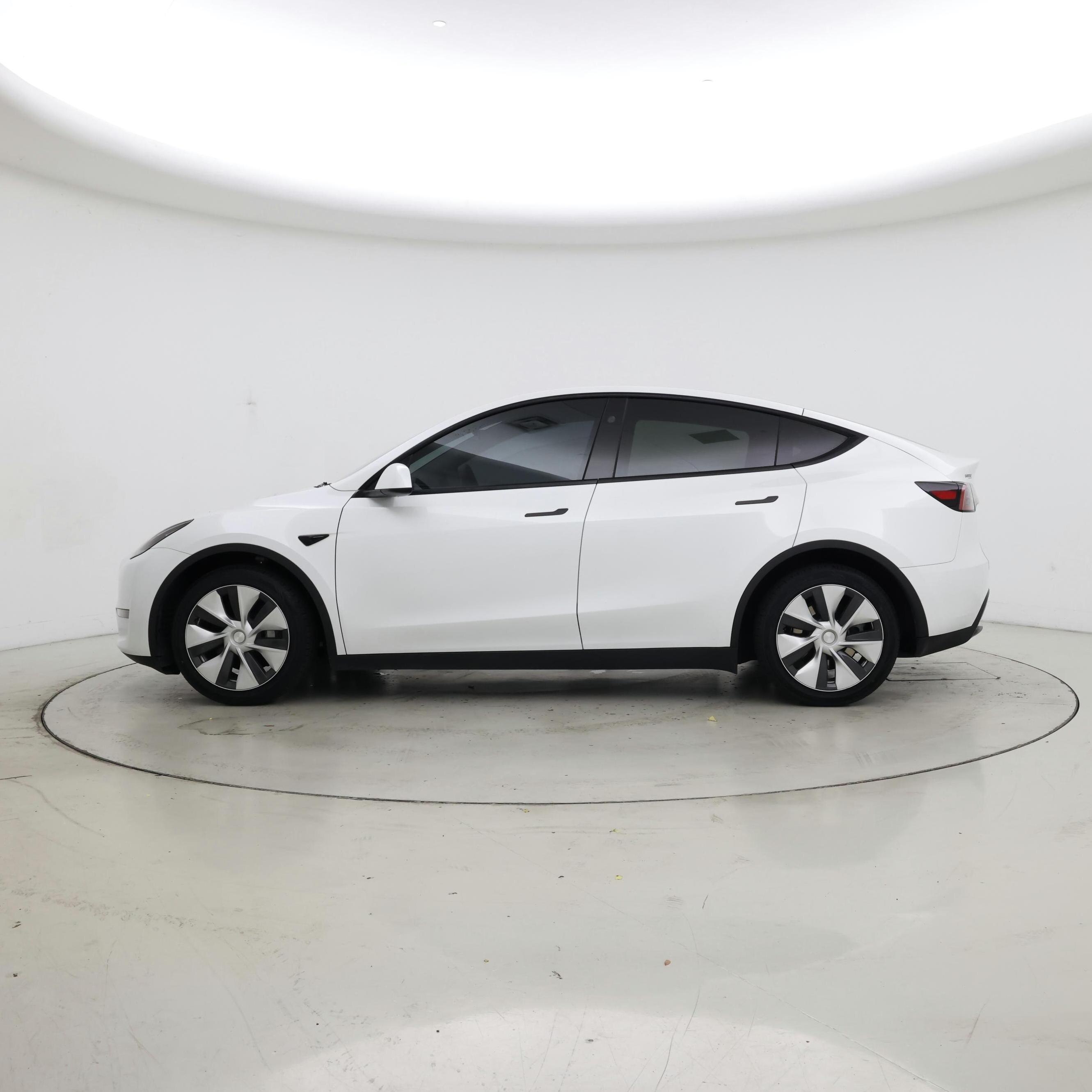 Thumbnail: 2023 Tesla Model Y - 3