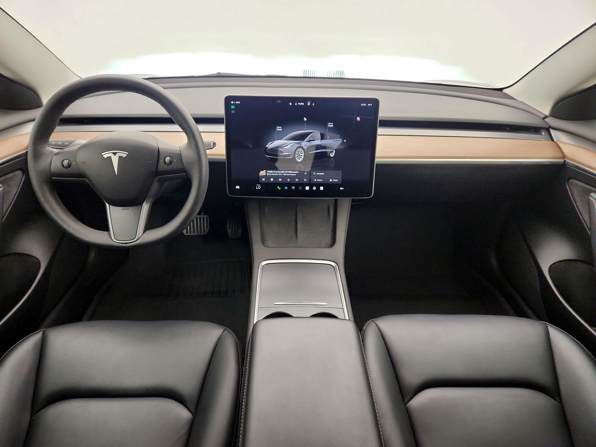 Thumbnail: 2023 Tesla Model 3 - 9