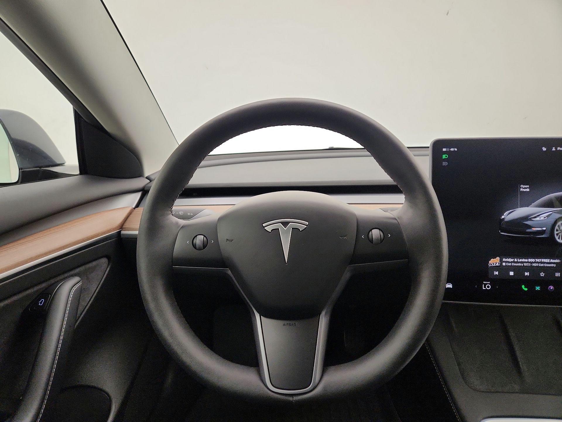 Thumbnail: 2023 Tesla Model 3 - 10