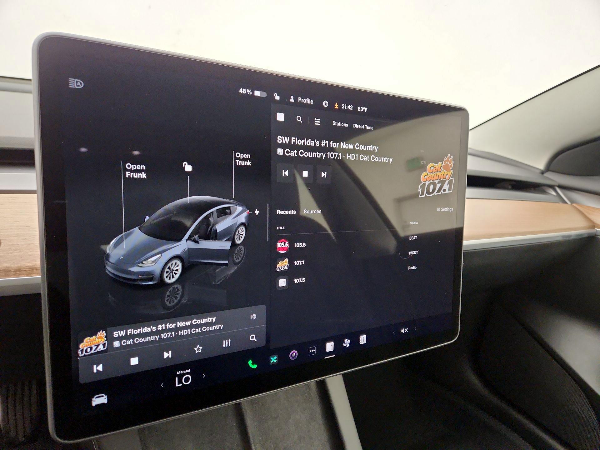 Thumbnail: 2023 Tesla Model 3 - 16