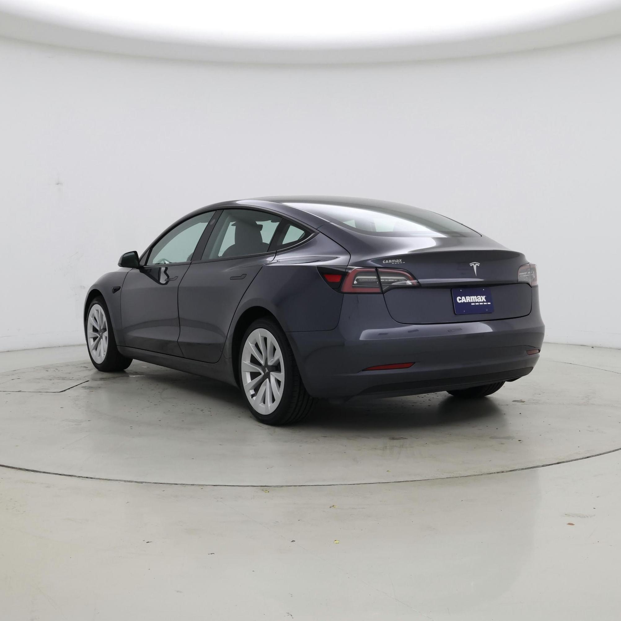 Thumbnail: 2023 Tesla Model 3 - 2