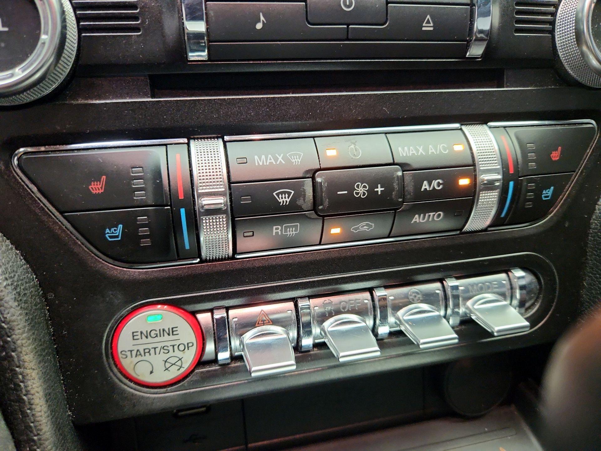 Thumbnail: 2015 Ford Mustang - 16