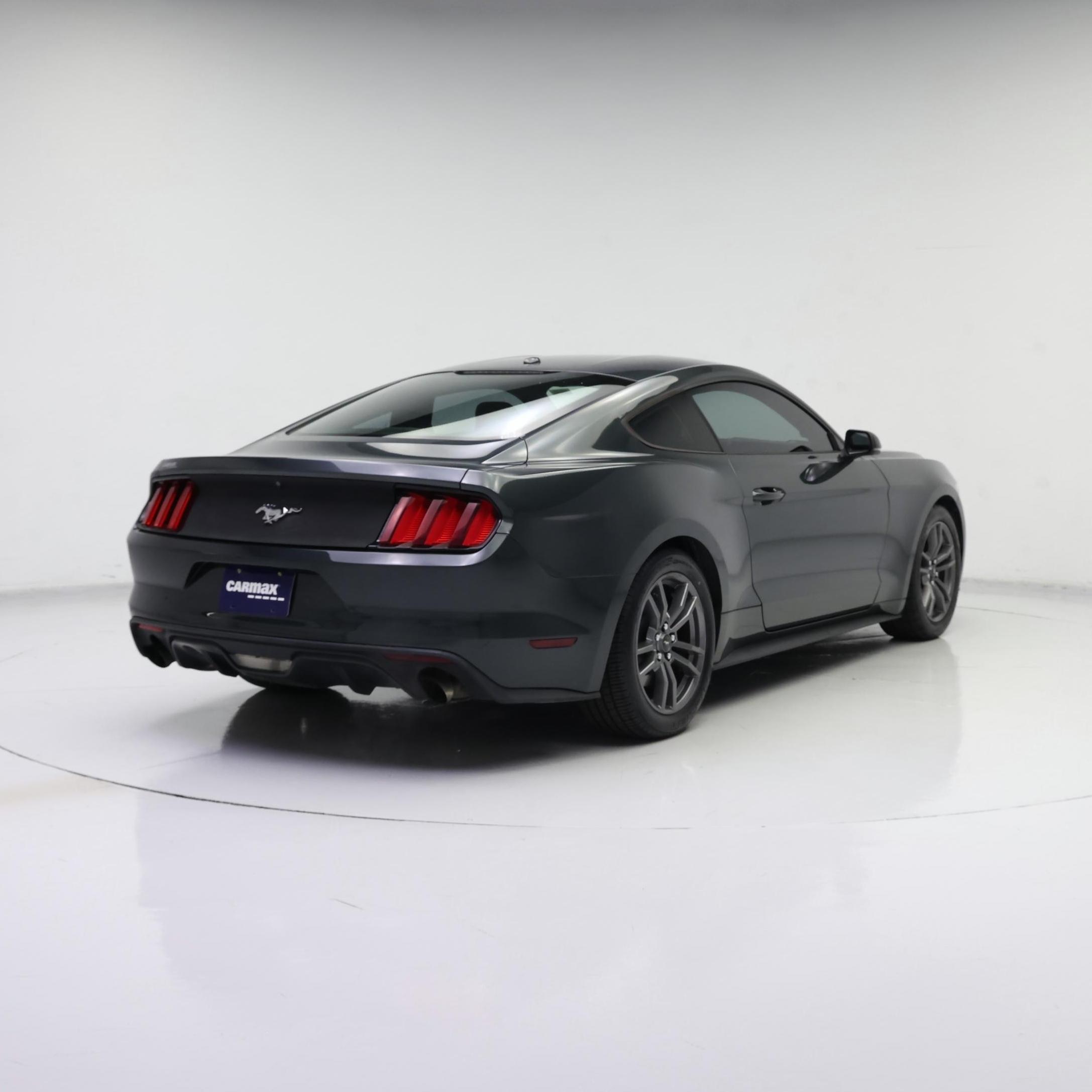 Thumbnail: 2015 Ford Mustang - 8