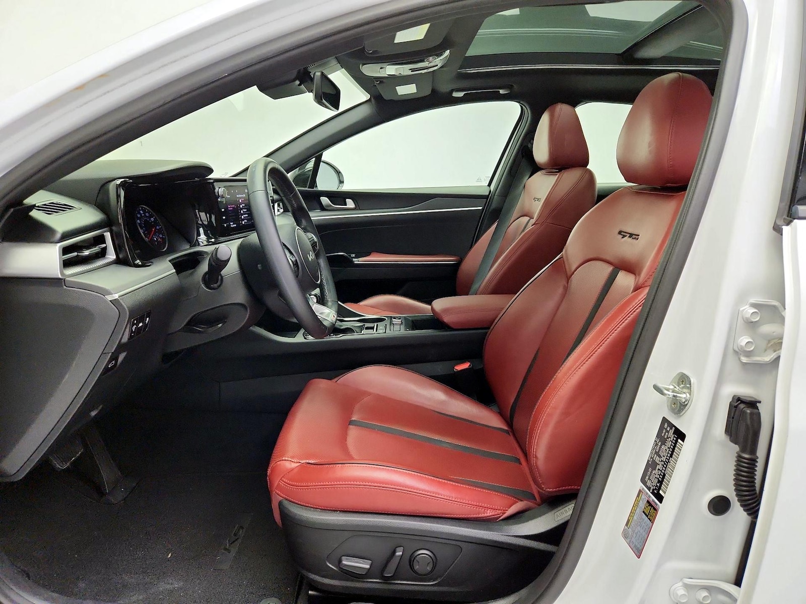 2022 Kia K5 GT-Line - Photo 12