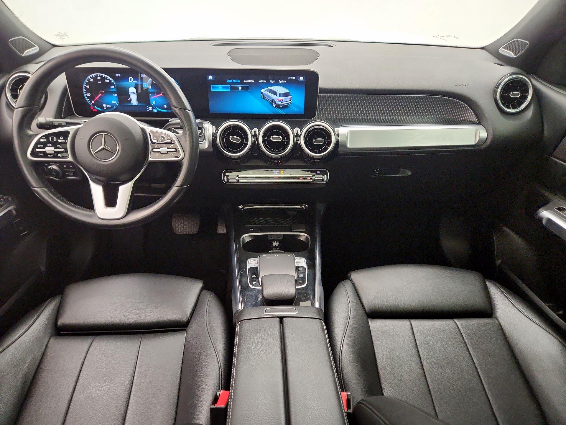 Thumbnail: 2020 Mercedes-Benz GLB - 9