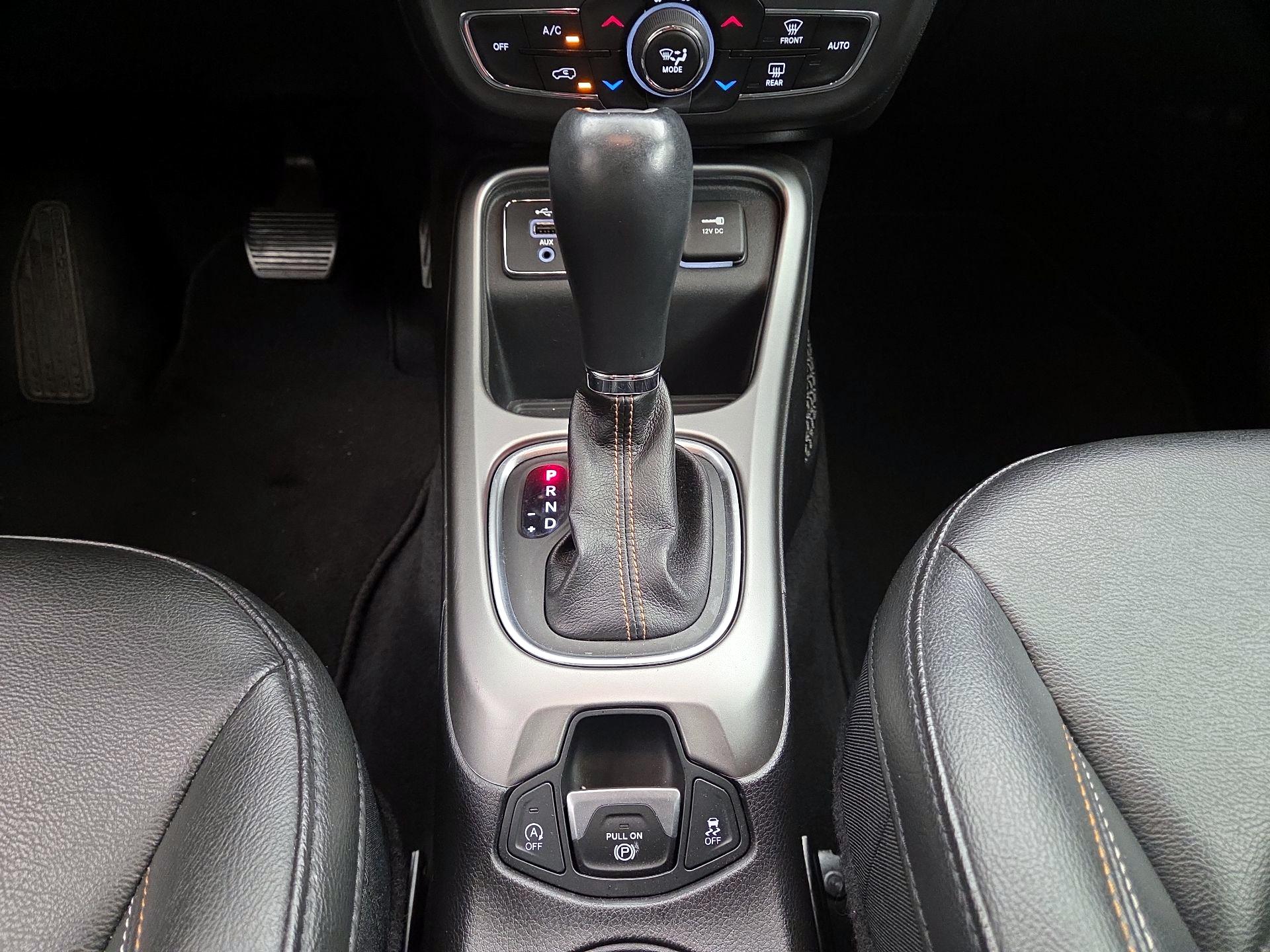Thumbnail: 2020 Jeep Compass - 17