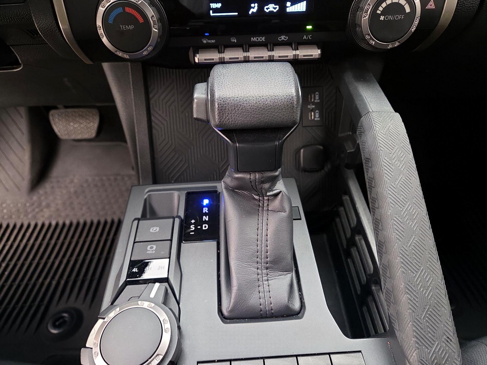 Thumbnail: 2024 Toyota Tacoma - 17