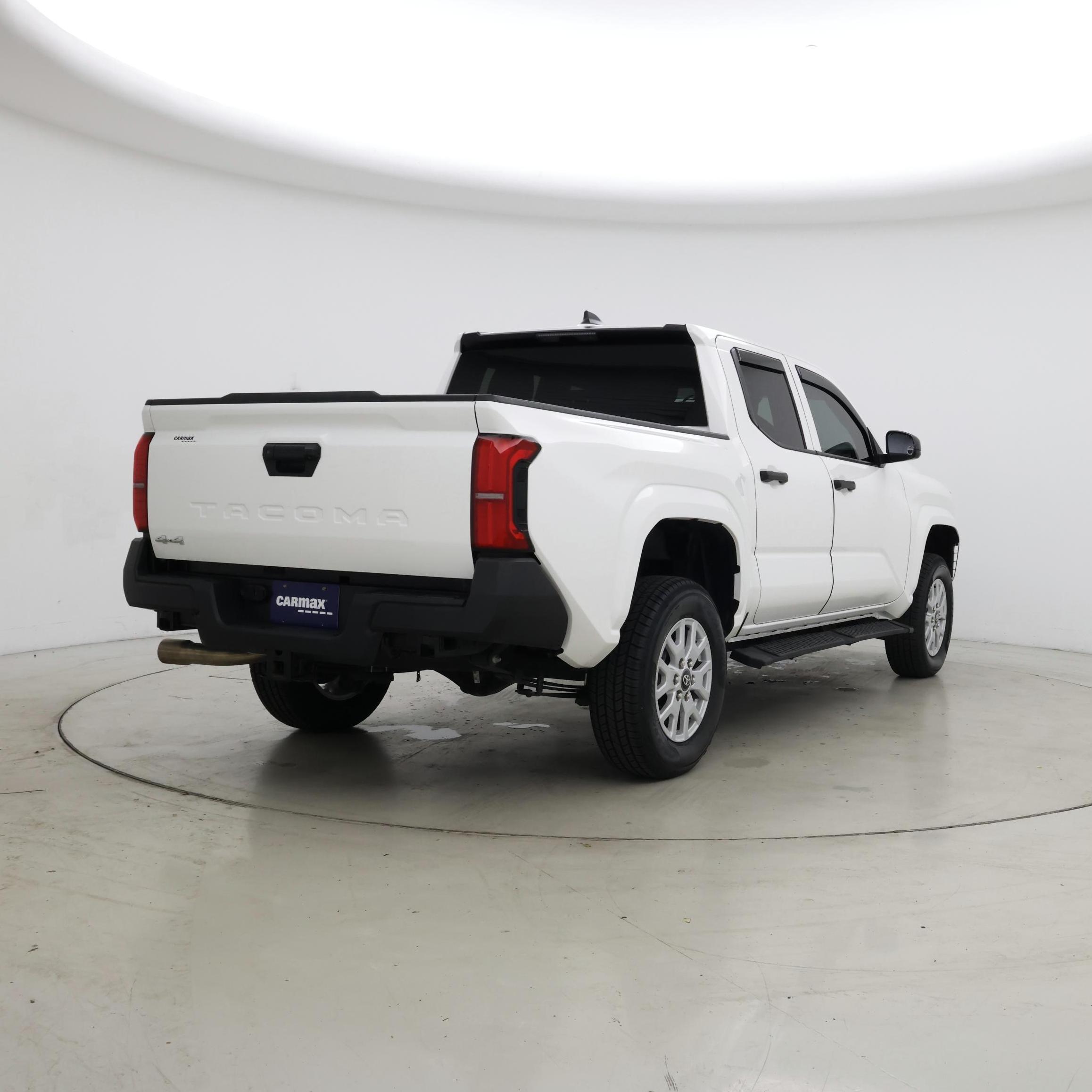 Thumbnail: 2024 Toyota Tacoma - 8