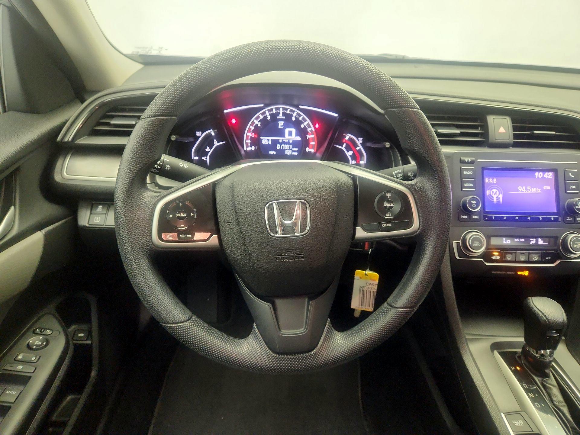 Thumbnail: 2017 Honda Civic - 10