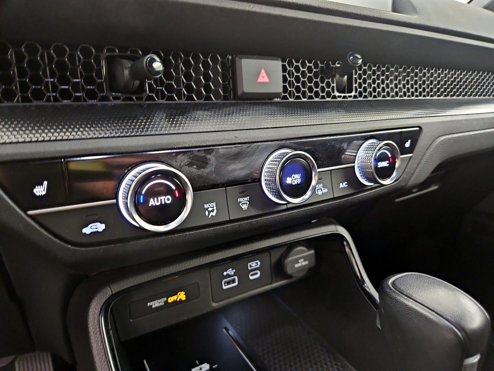 2024 Honda CR-V Sport-L - Photo 17
