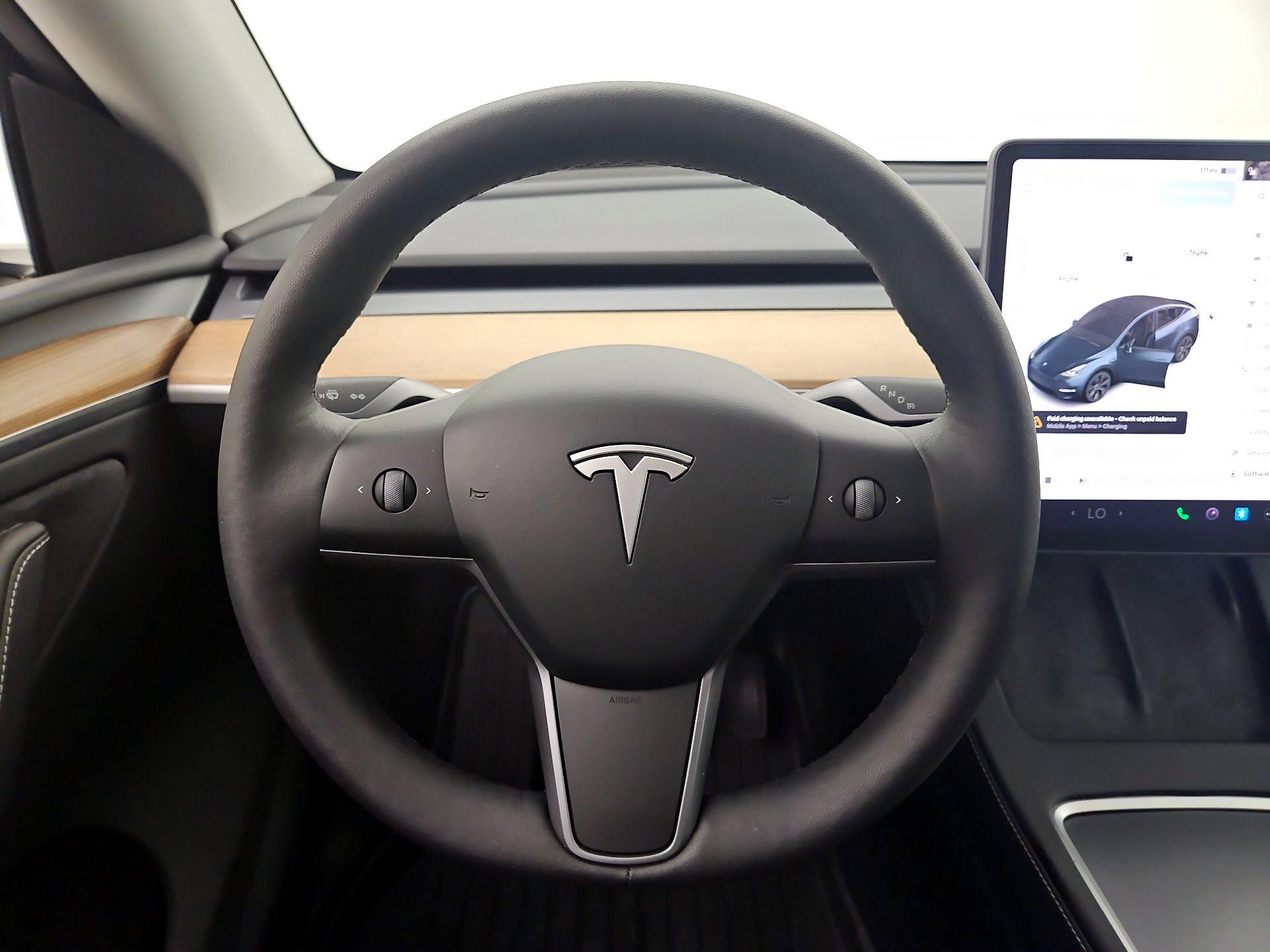 Thumbnail: 2025 Tesla Model Y - 10