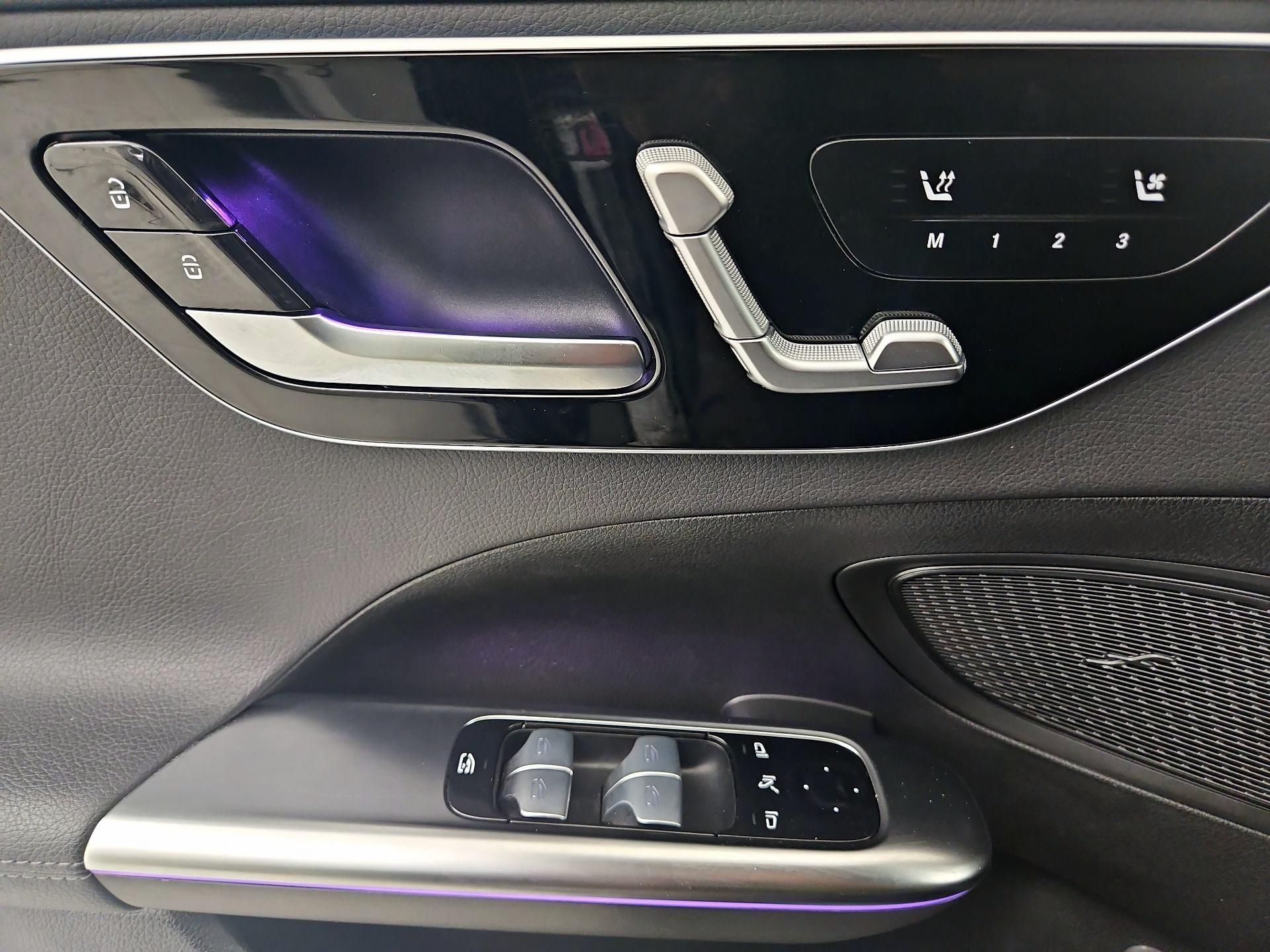 Thumbnail: 2022 Mercedes-Benz C-Class - 10