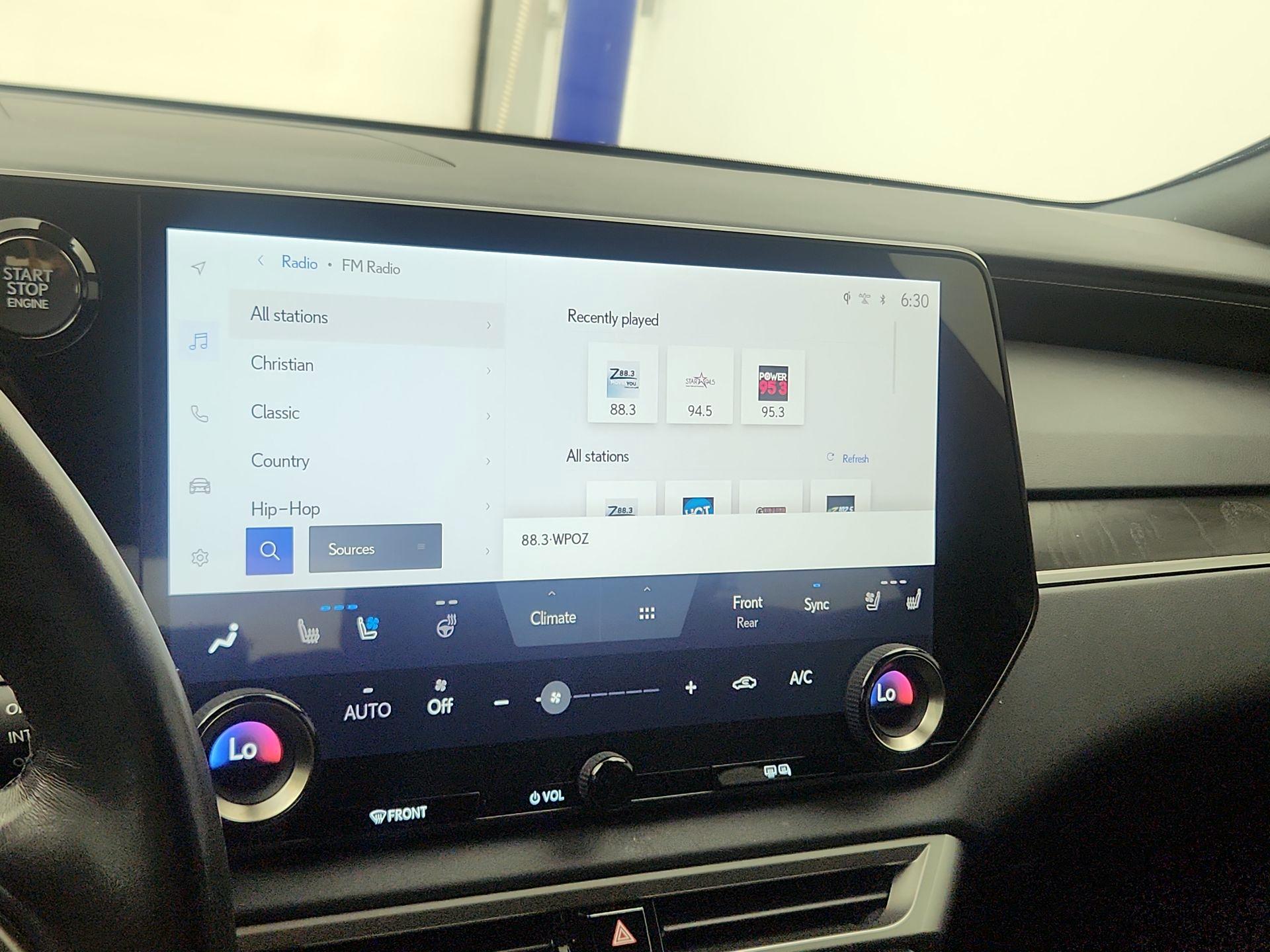 Thumbnail: 2024 Lexus RX - 15