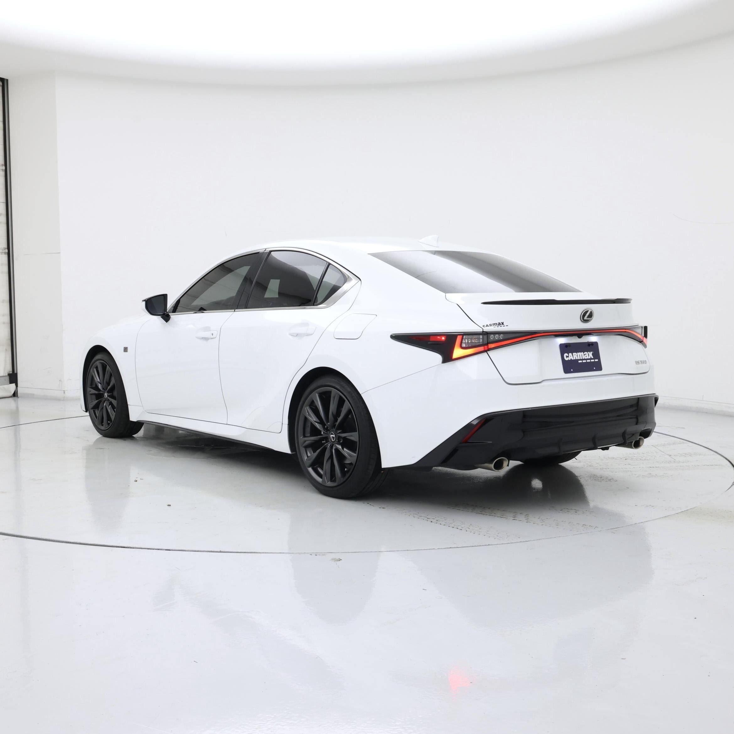 Thumbnail: 2024 Lexus IS - 2