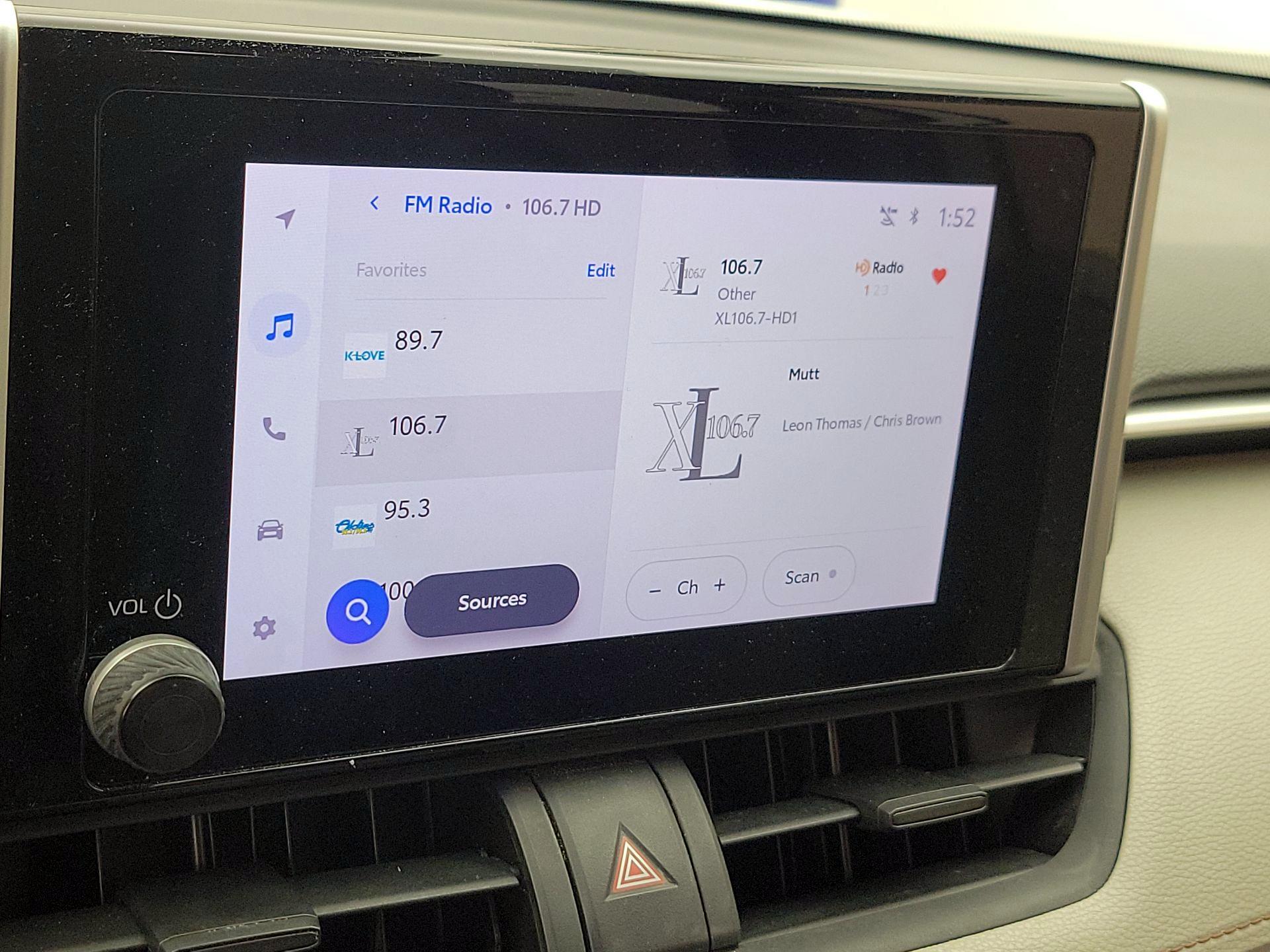 Thumbnail: 2023 Toyota RAV4 - 15