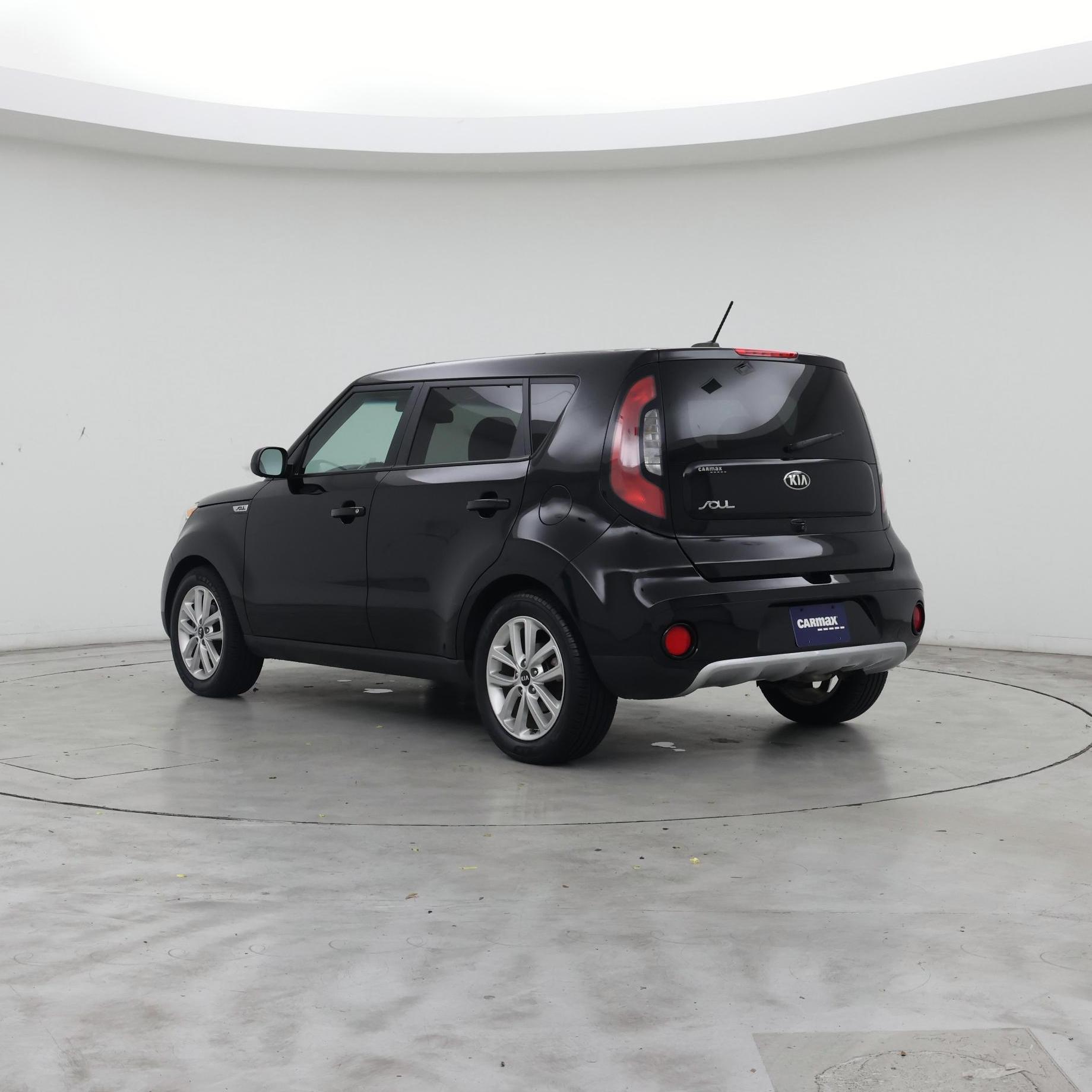 Thumbnail: 2017 Kia Soul - 2
