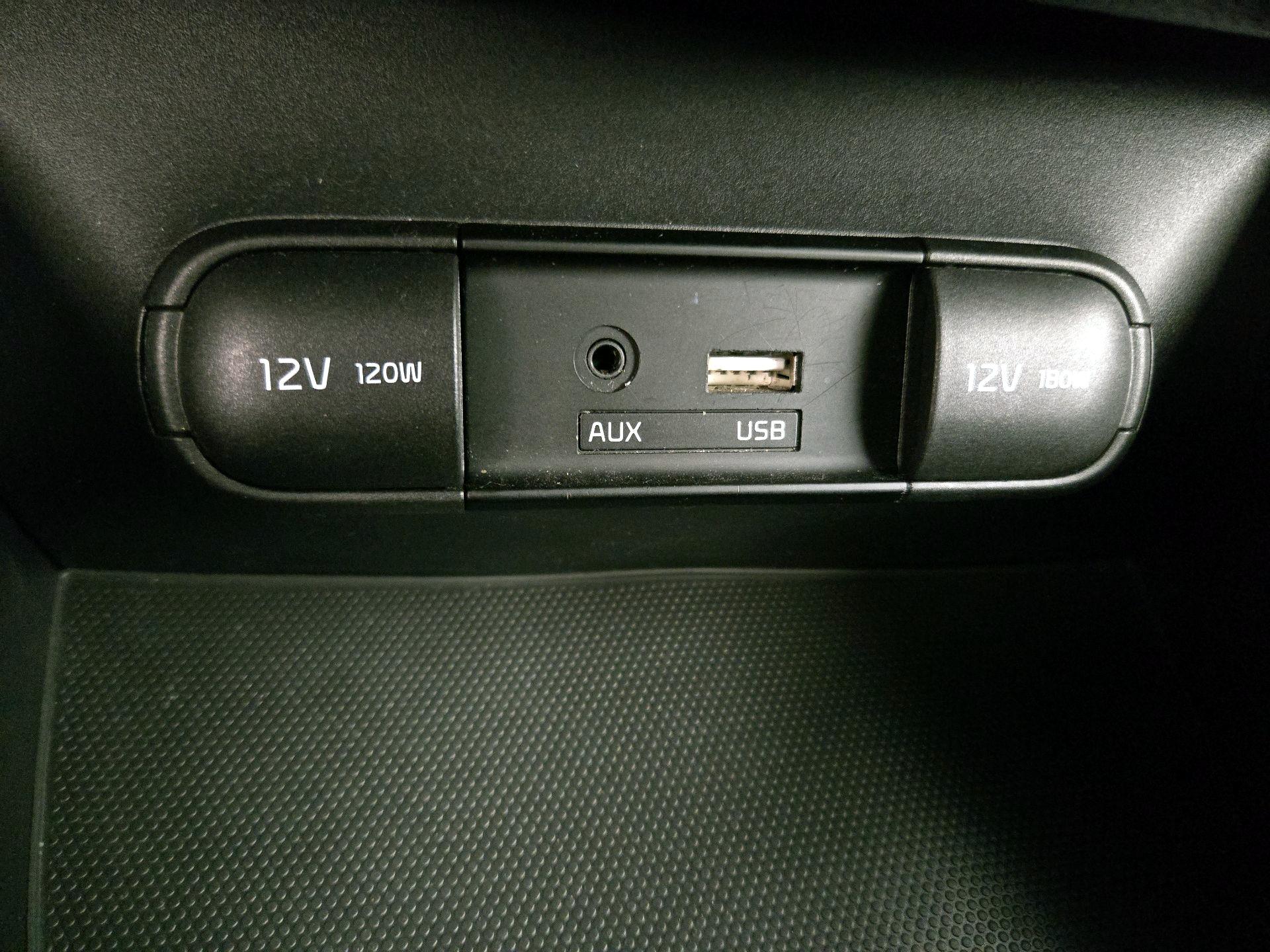 Thumbnail: 2017 Kia Soul - 19