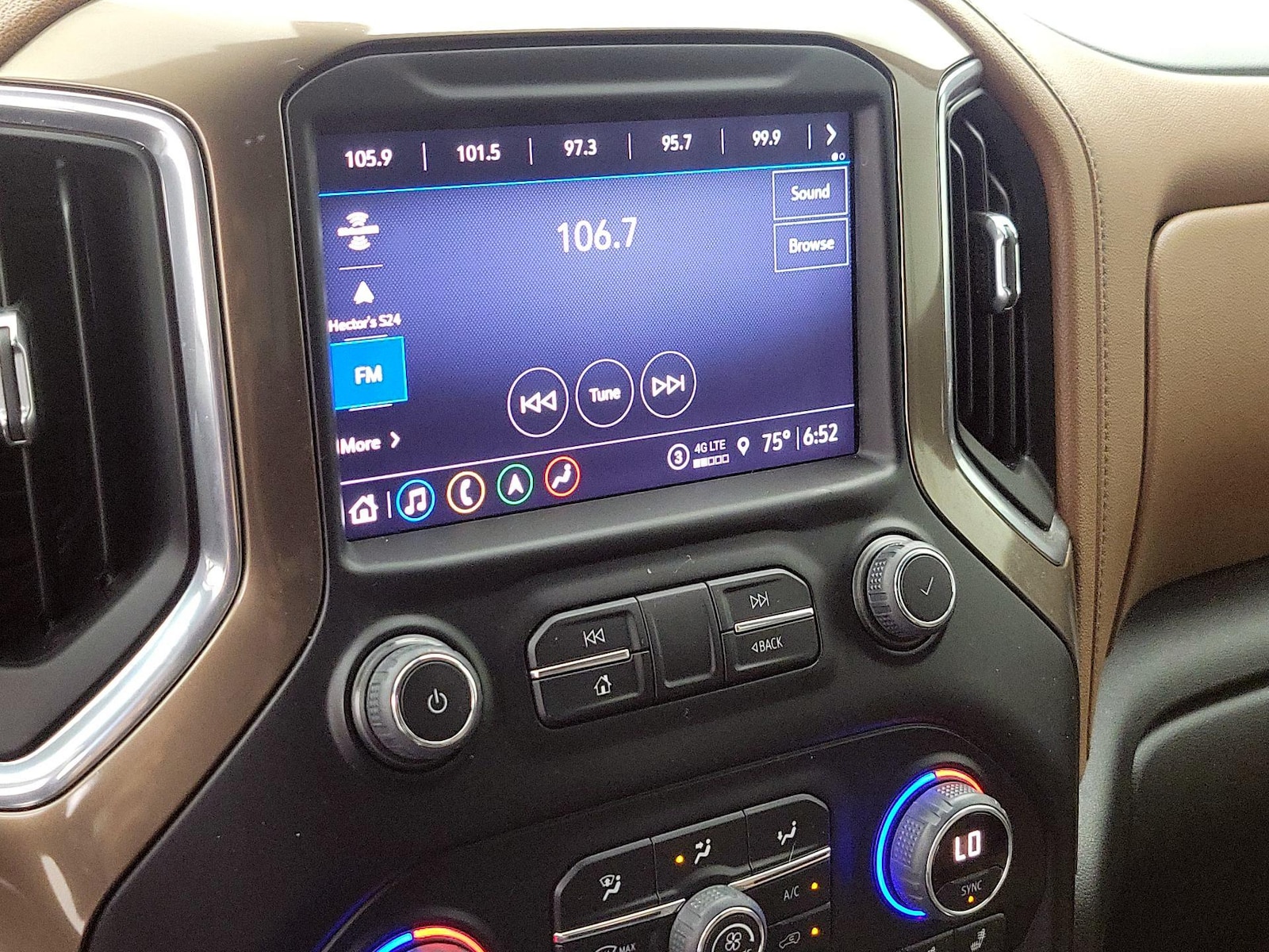 2021 Chevrolet Silverado 1500 High Country - Photo 17