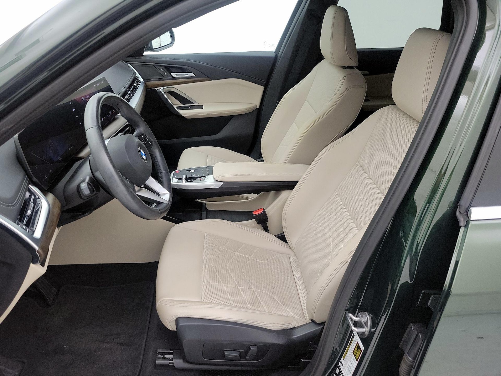 2024 BMW X1 28i - Photo 12