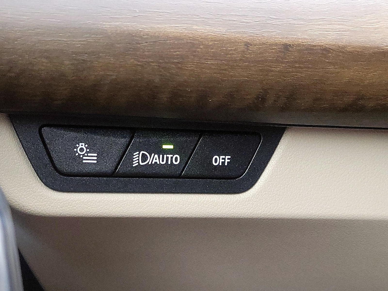 2024 BMW X1 28i - Photo 14