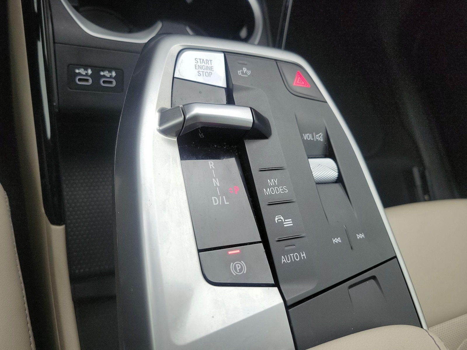 2024 BMW X1 28i - Photo 18