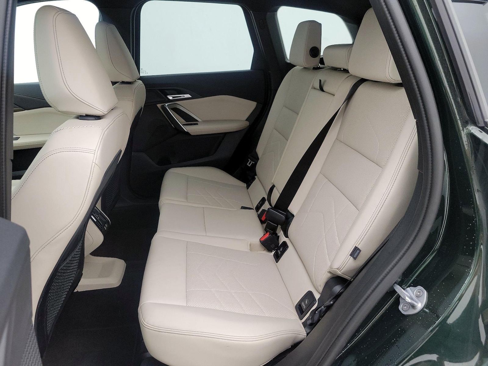 2024 BMW X1 28i - Photo 19