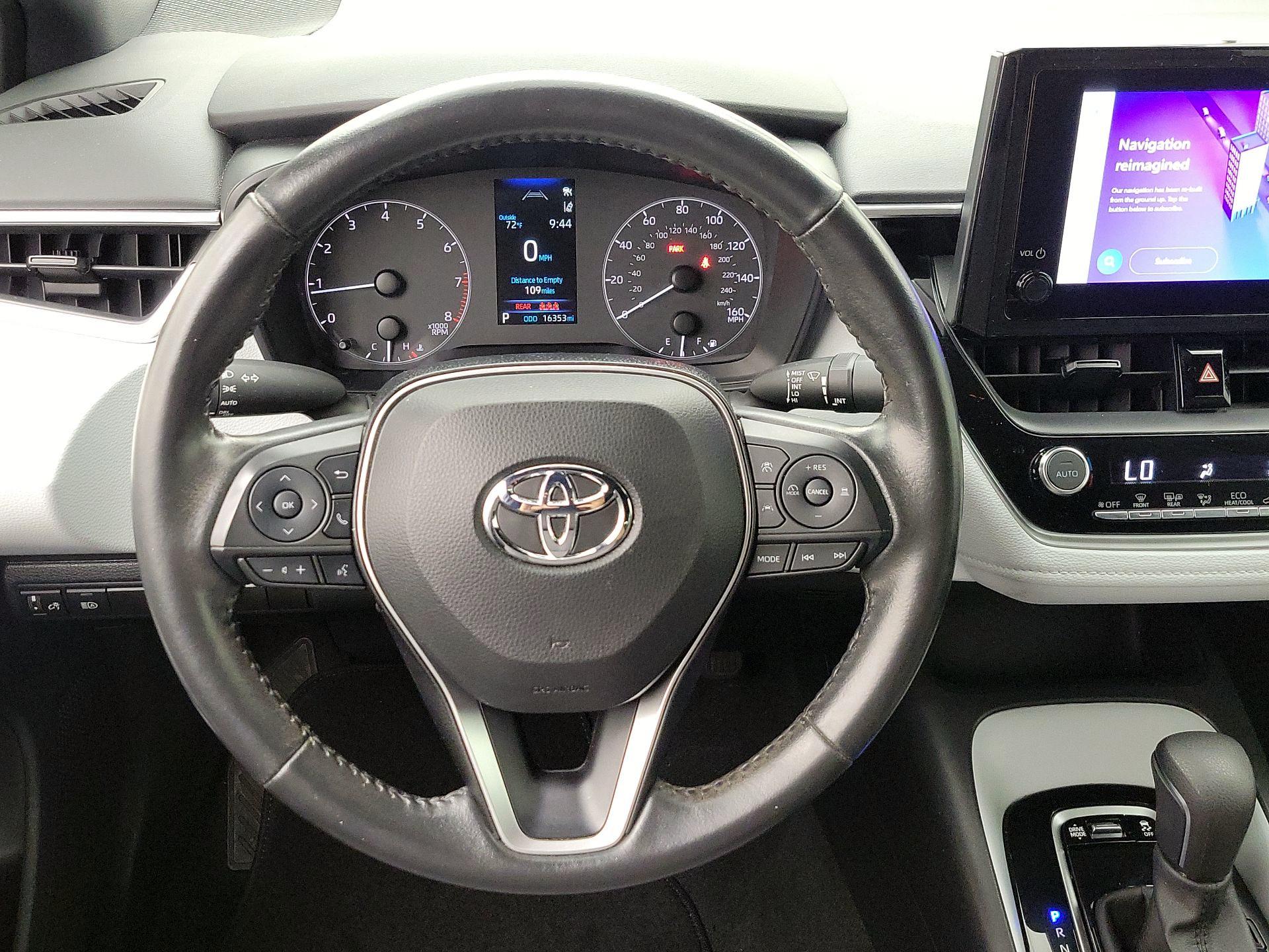 Thumbnail: 2023 Toyota Corolla - 10