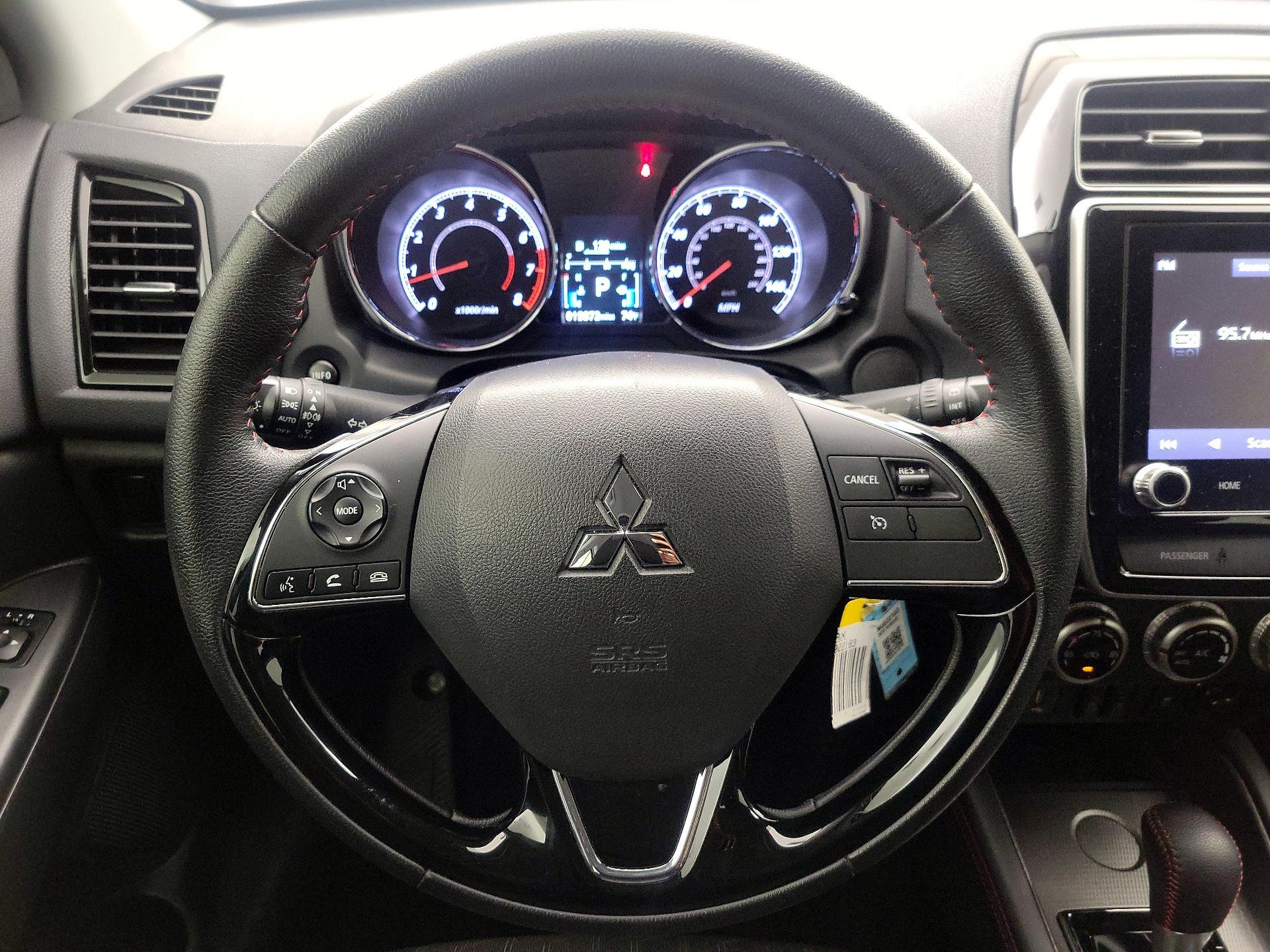 Thumbnail: 2022 Mitsubishi Outlander Sport - 10
