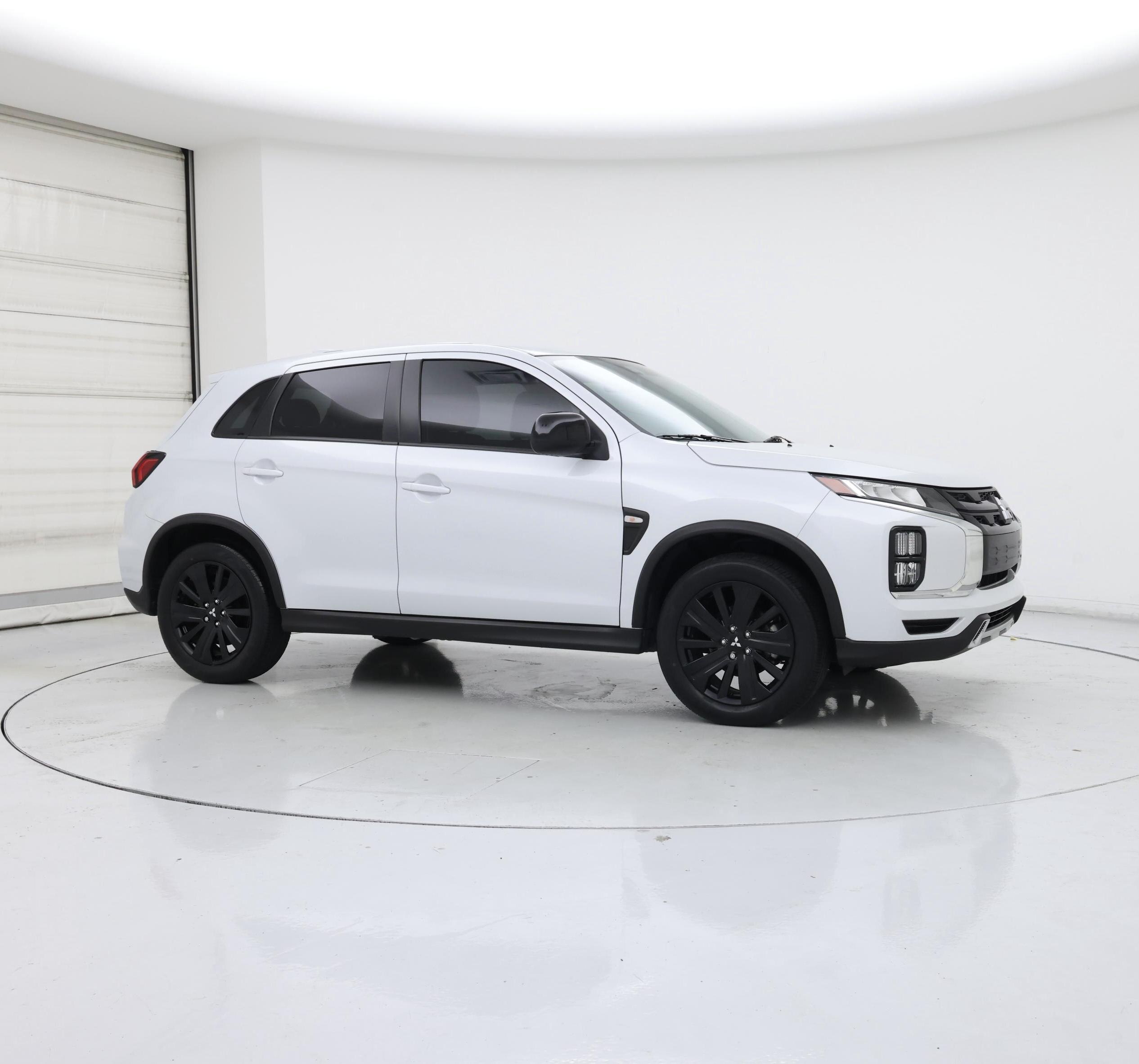 Thumbnail: 2022 Mitsubishi Outlander Sport - 7