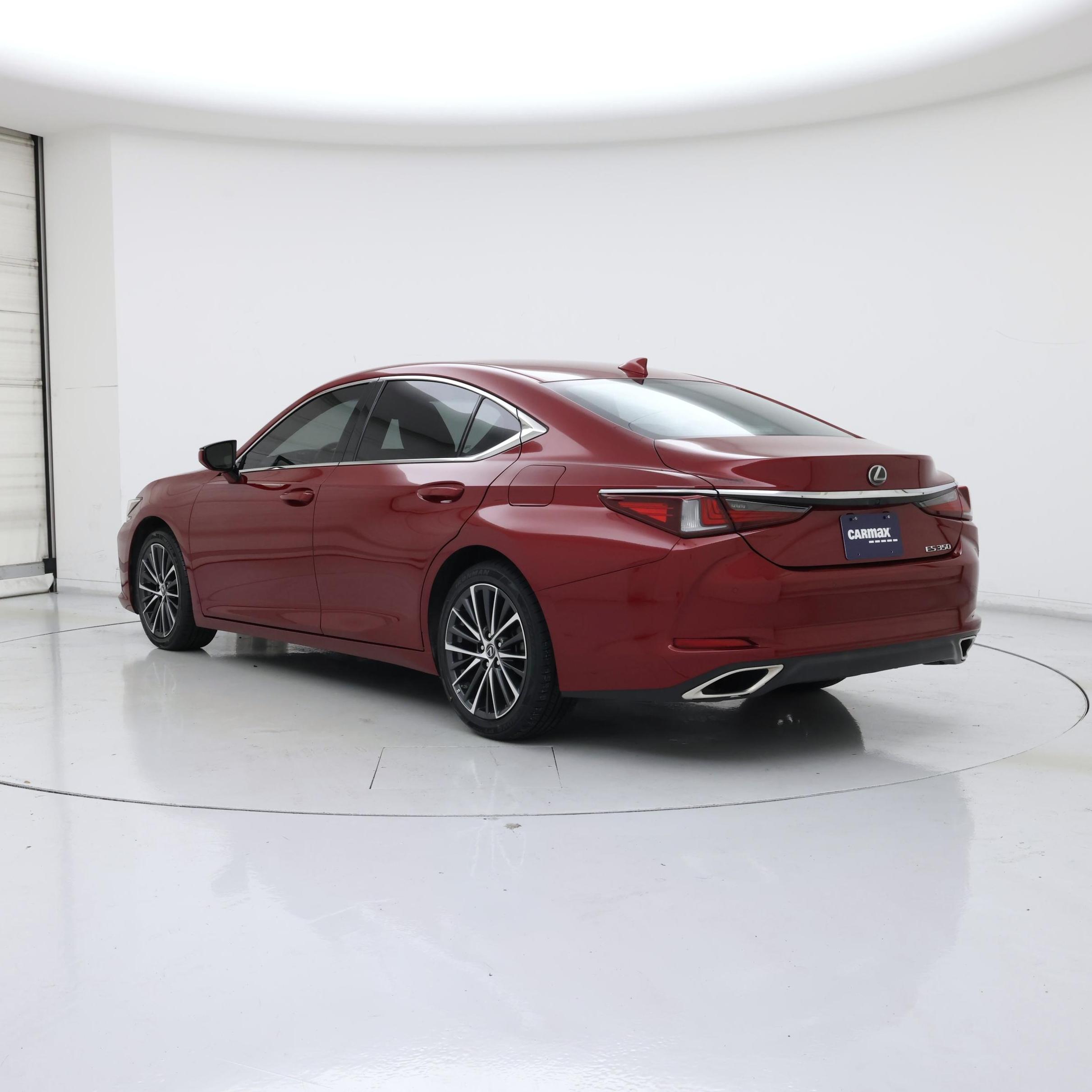 Thumbnail: 2023 Lexus ES - 2
